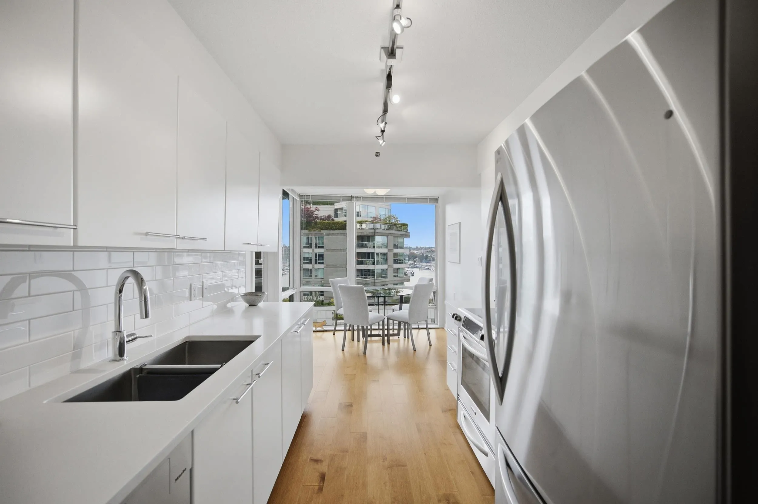 1500 Hornby Street #706
