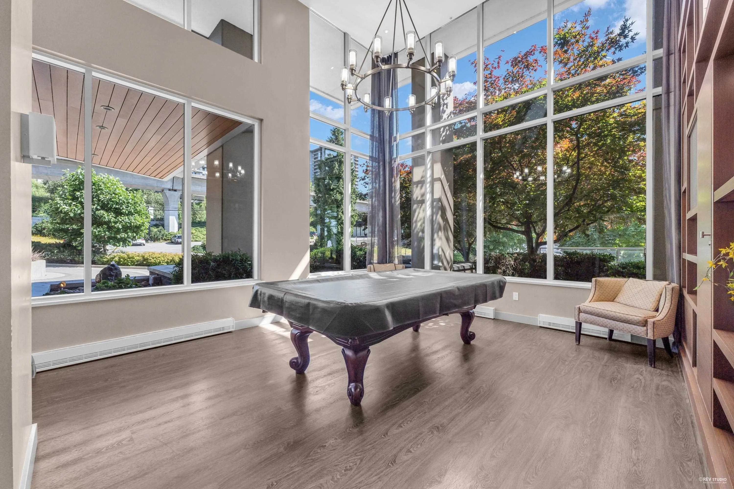 2133 Douglas Road #2705