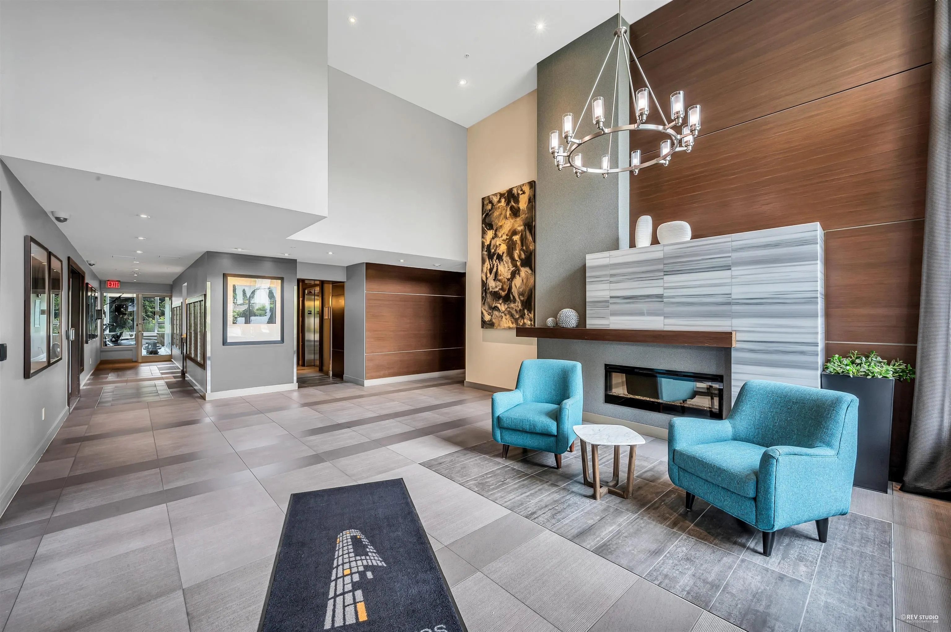 2133 Douglas Road #2705
