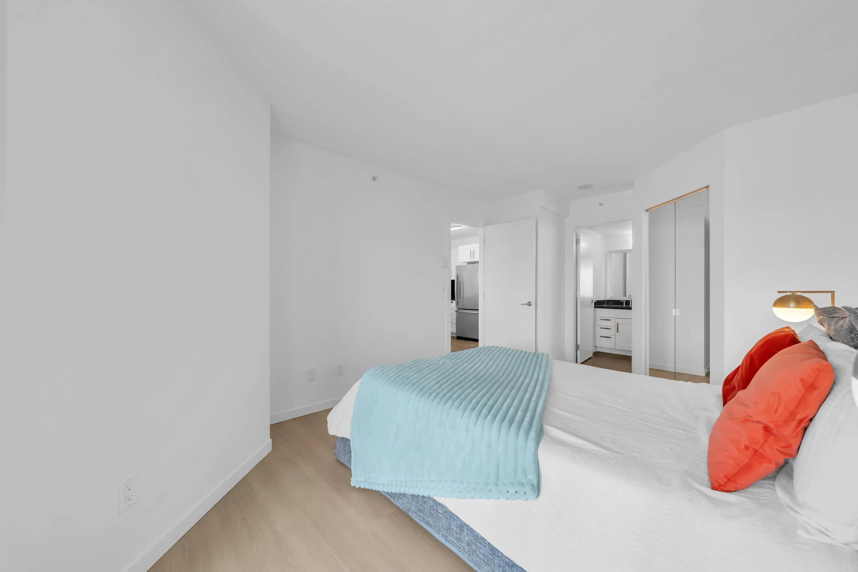 2133 Douglas Road #2705