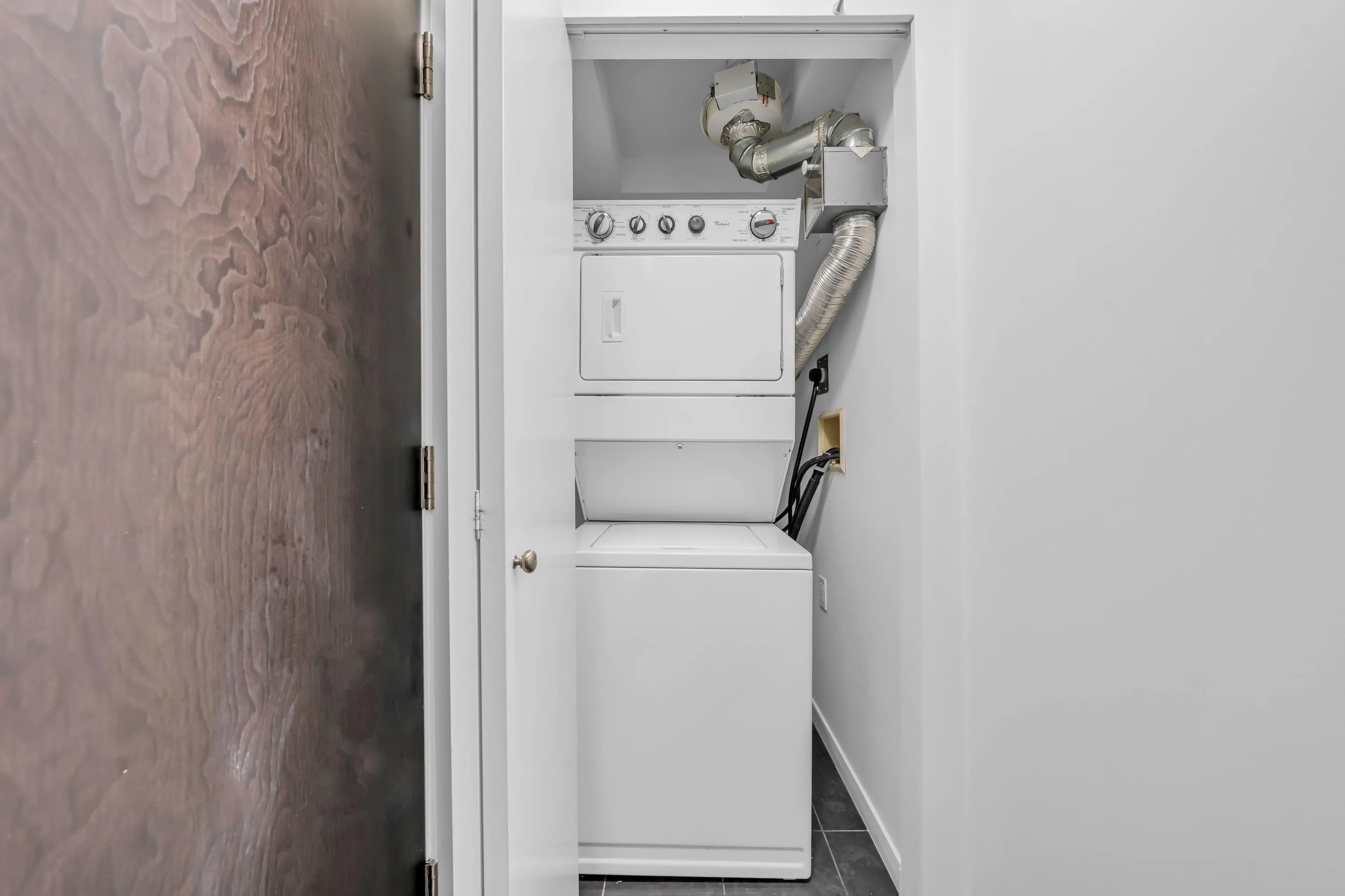 2133 Douglas Road #2705