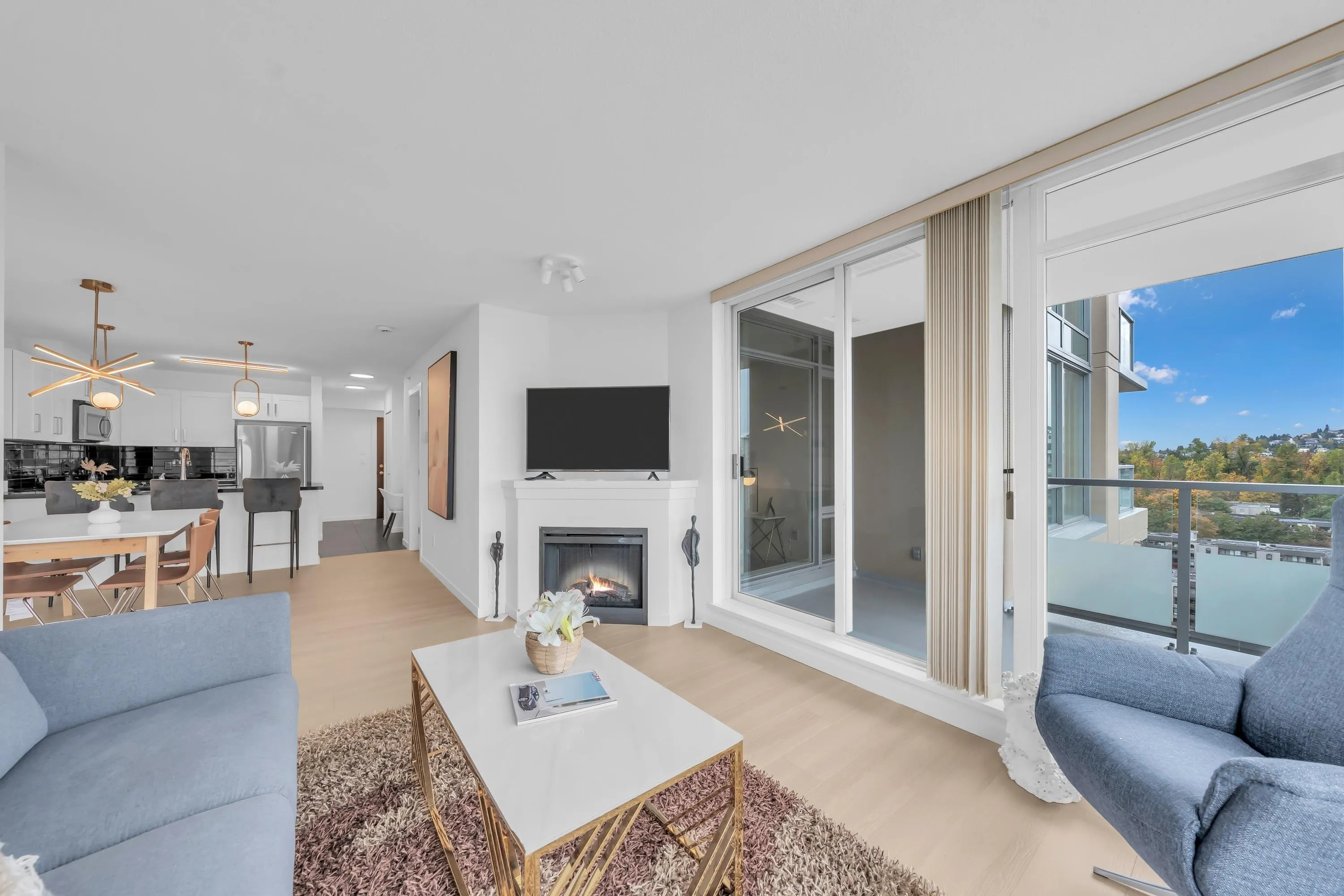 2133 Douglas Road #2705