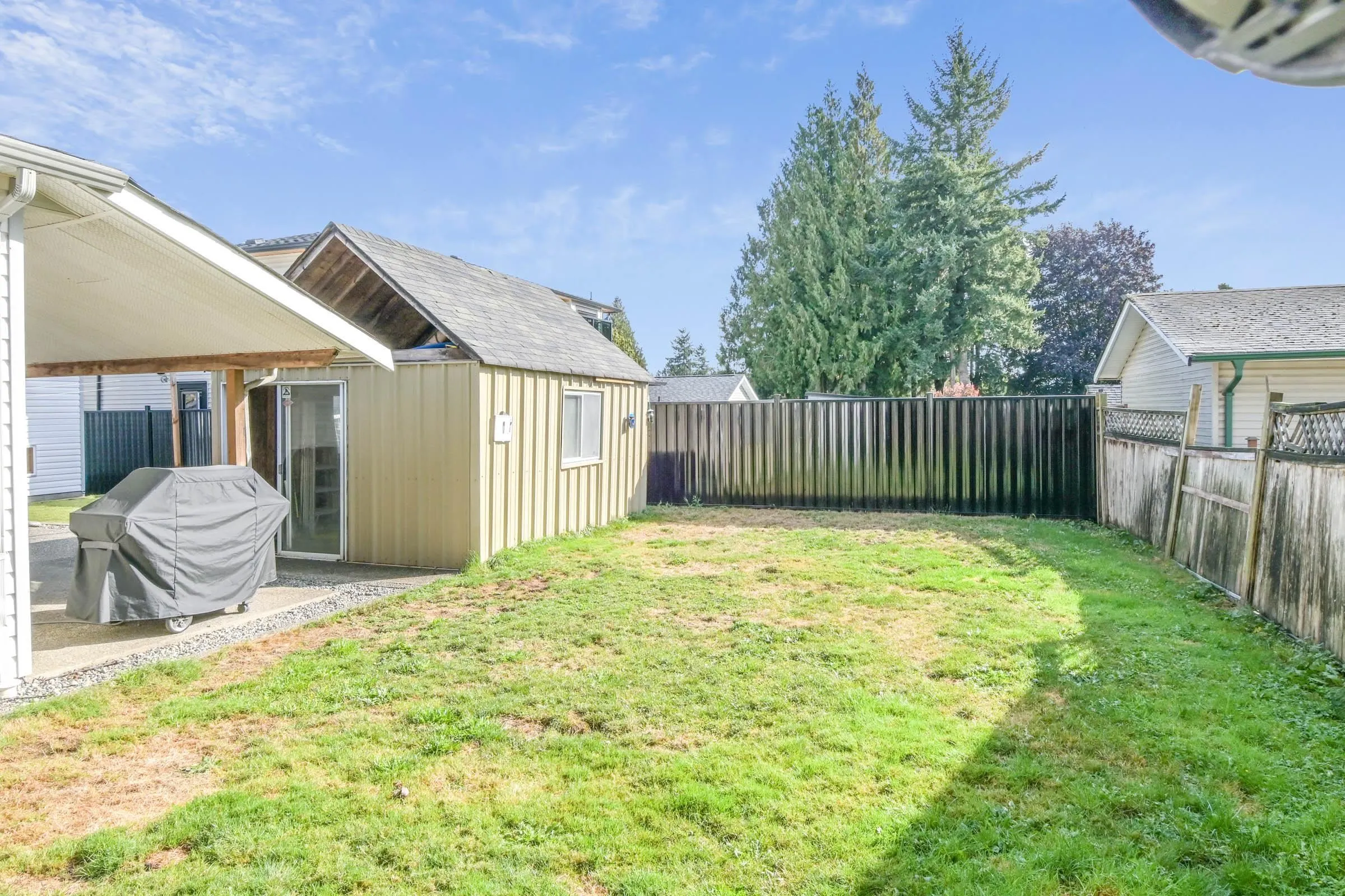 31568 Oakridge Crescent