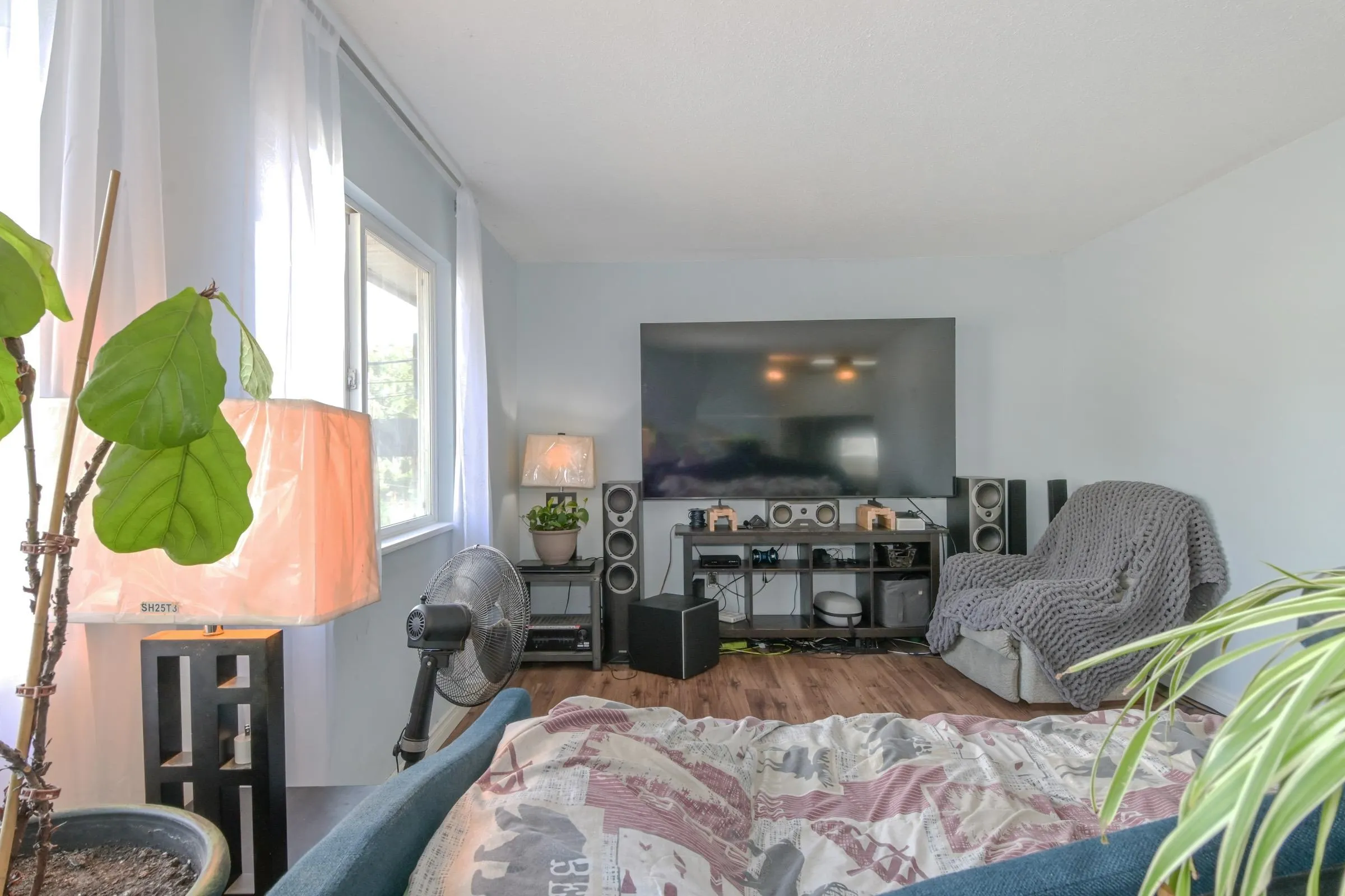 31568 Oakridge Crescent
