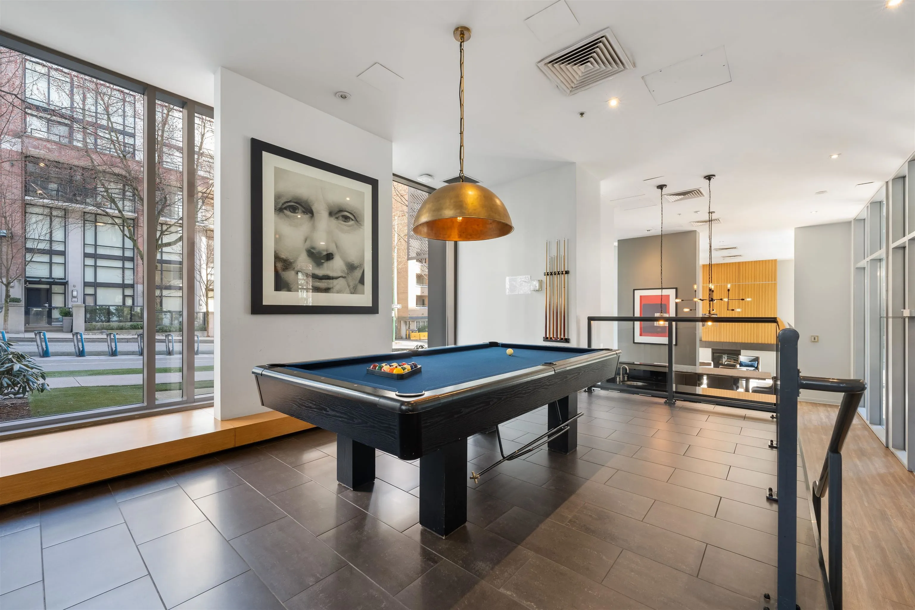 1010 Richards Street #802