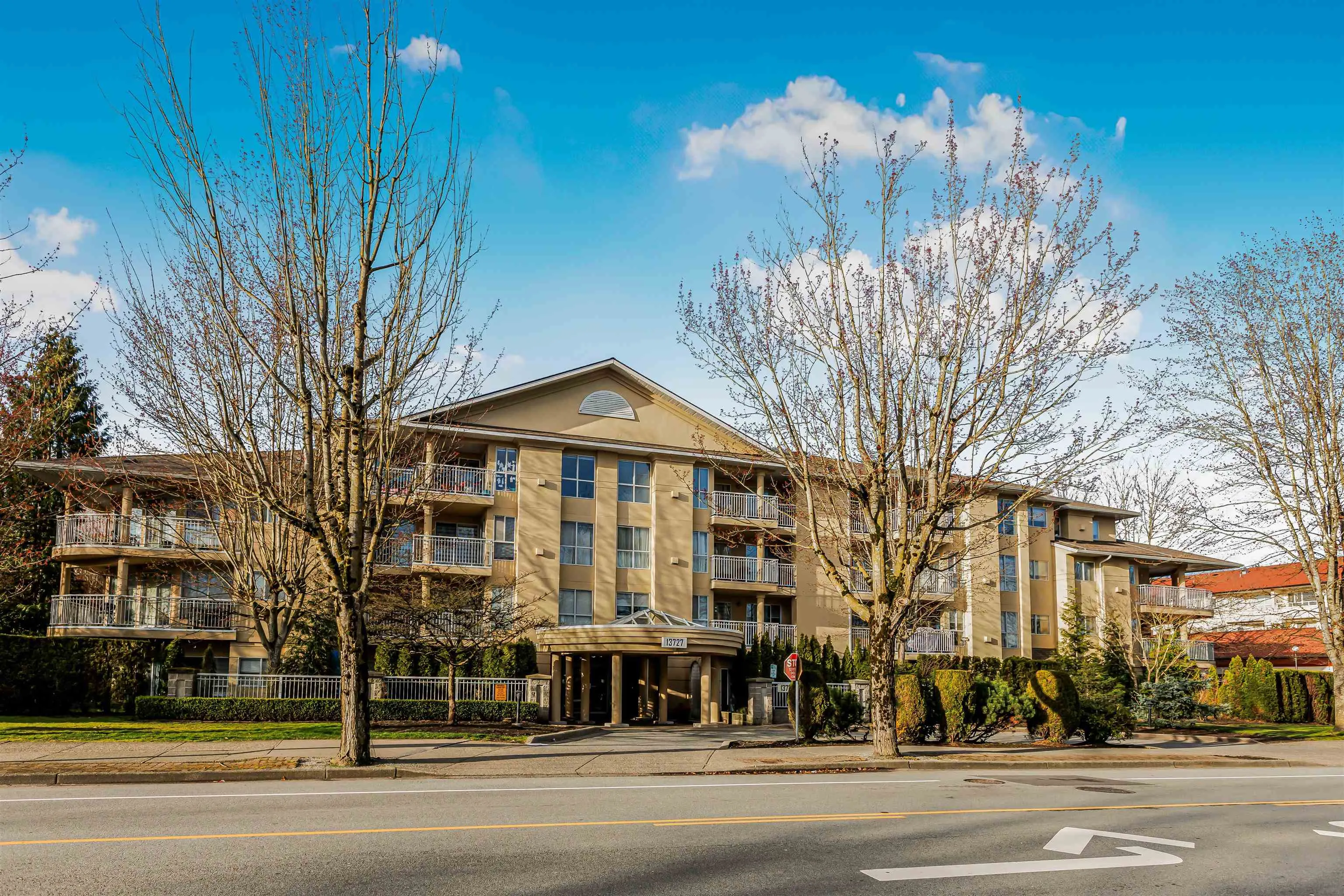 13727 74 Avenue #406