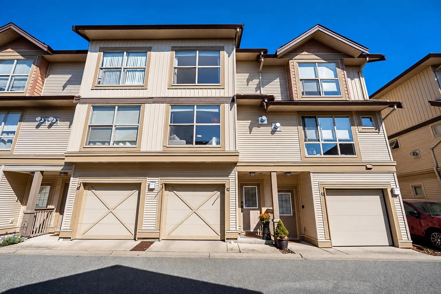 20350 68 Avenue #42