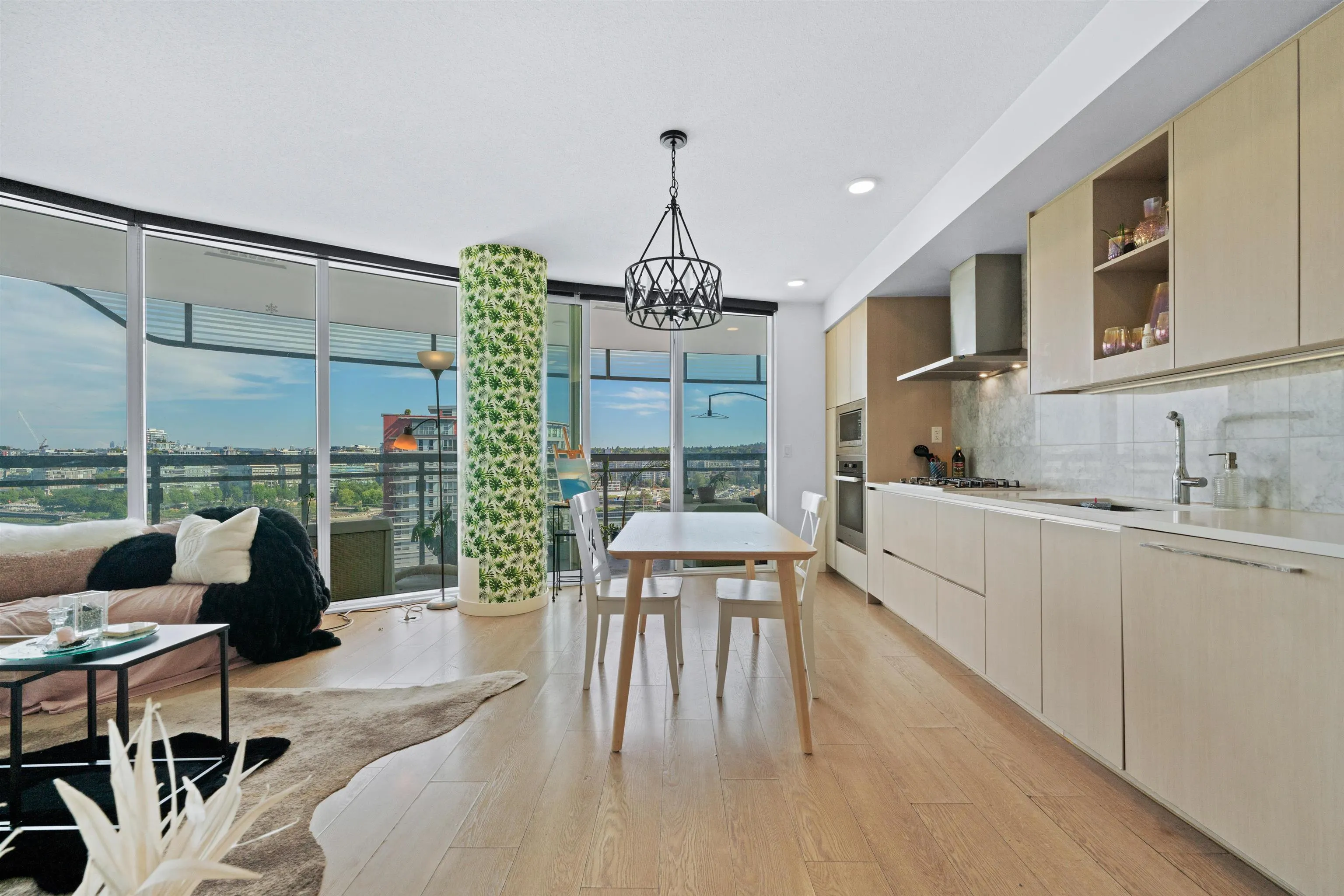 87 Nelson Street #1284