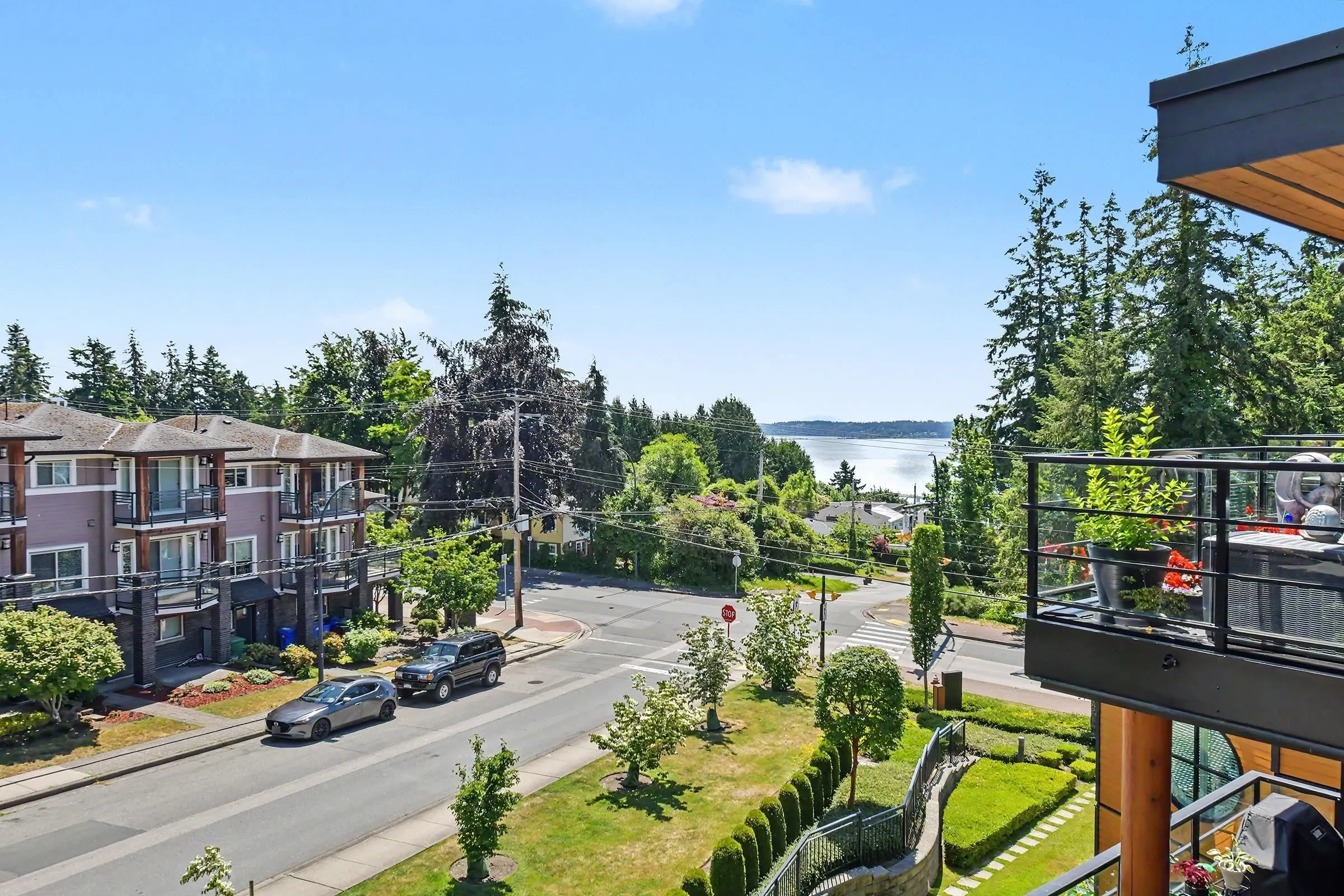 14855 Thrift Avenue #516