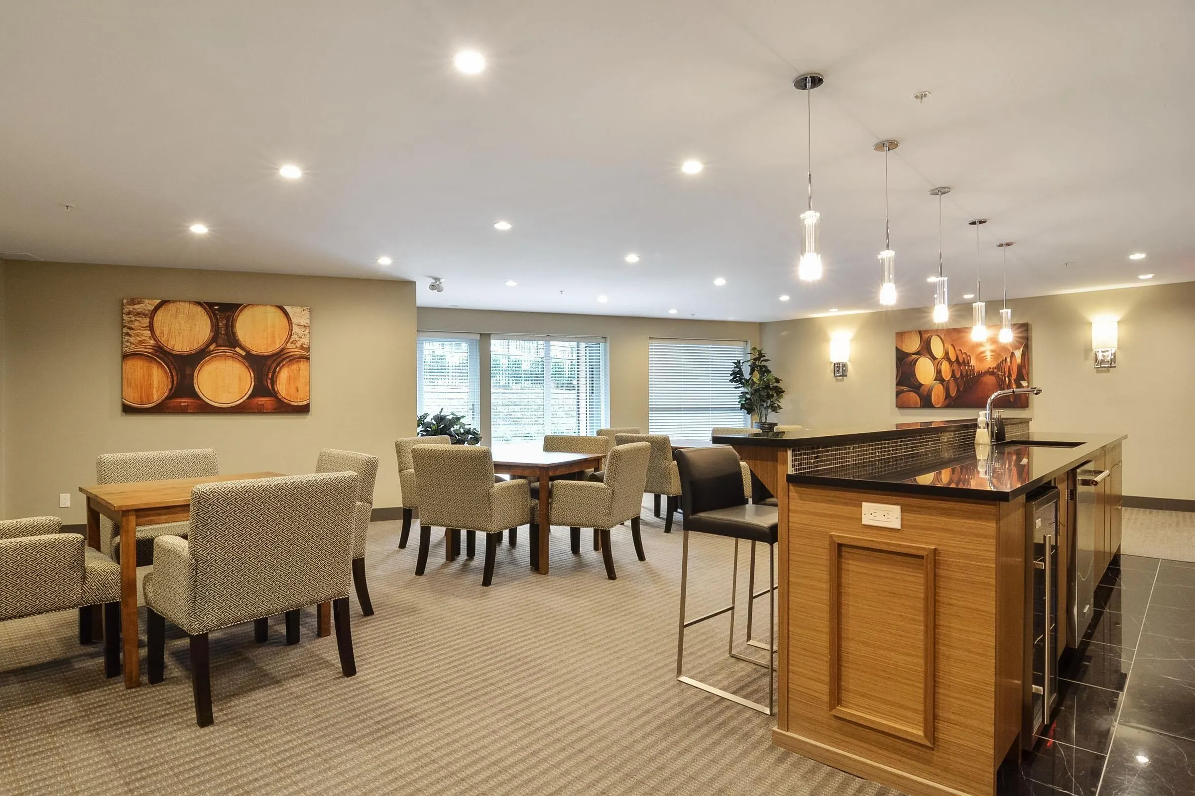 14855 Thrift Avenue #516