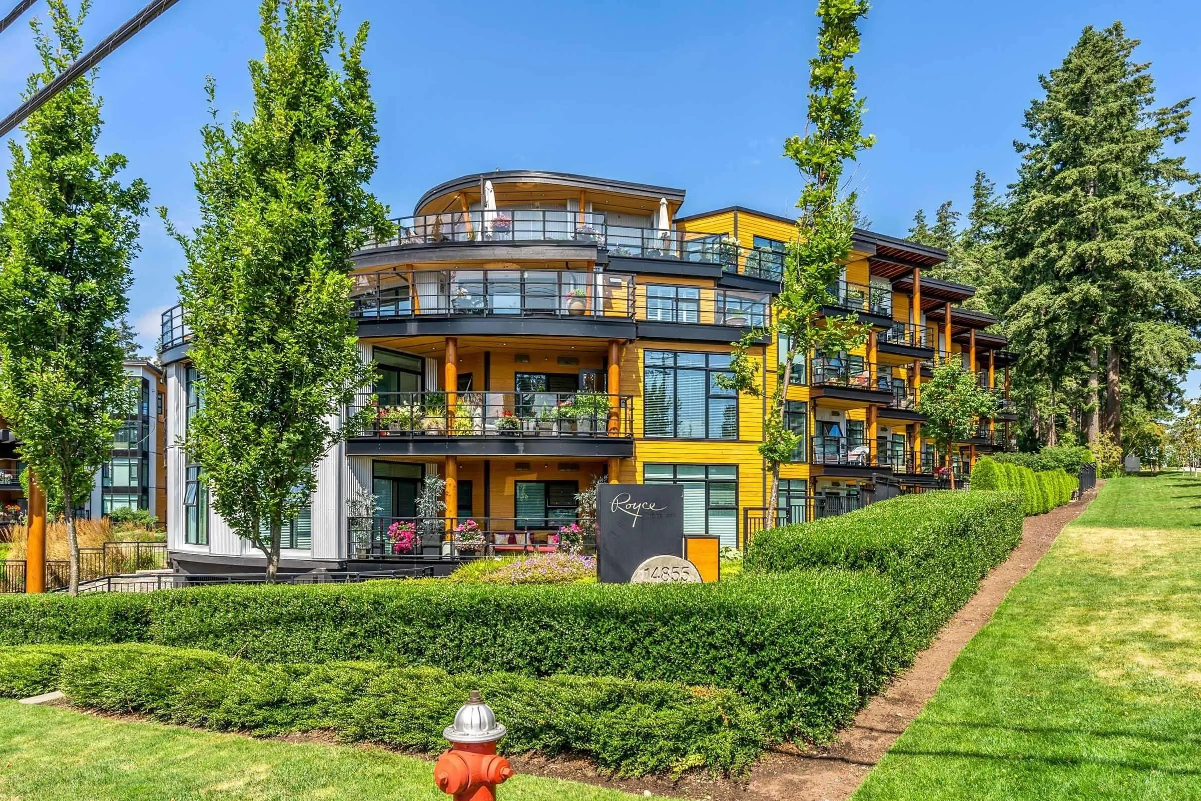 14855 Thrift Avenue #516