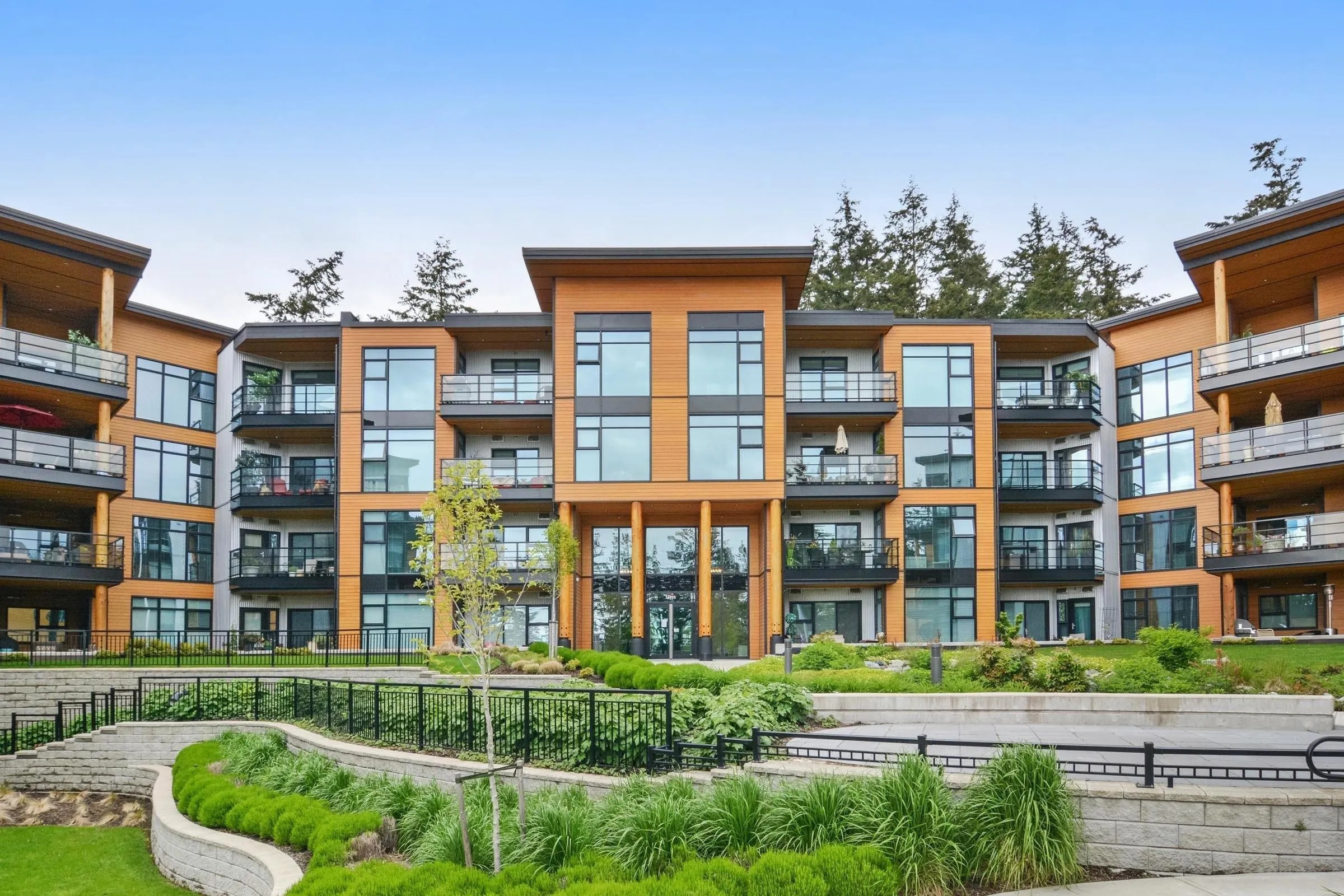 14855 Thrift Avenue #516