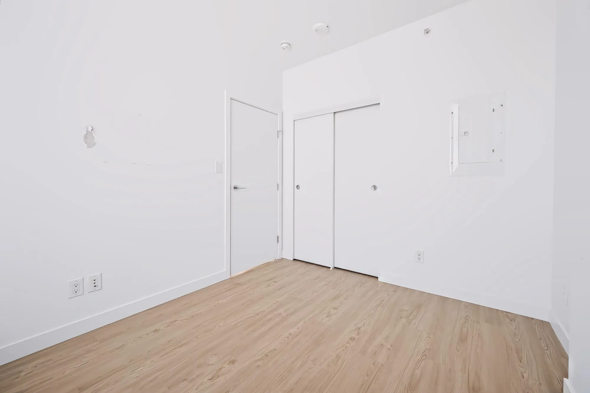 13615 Fraser Highway #3908