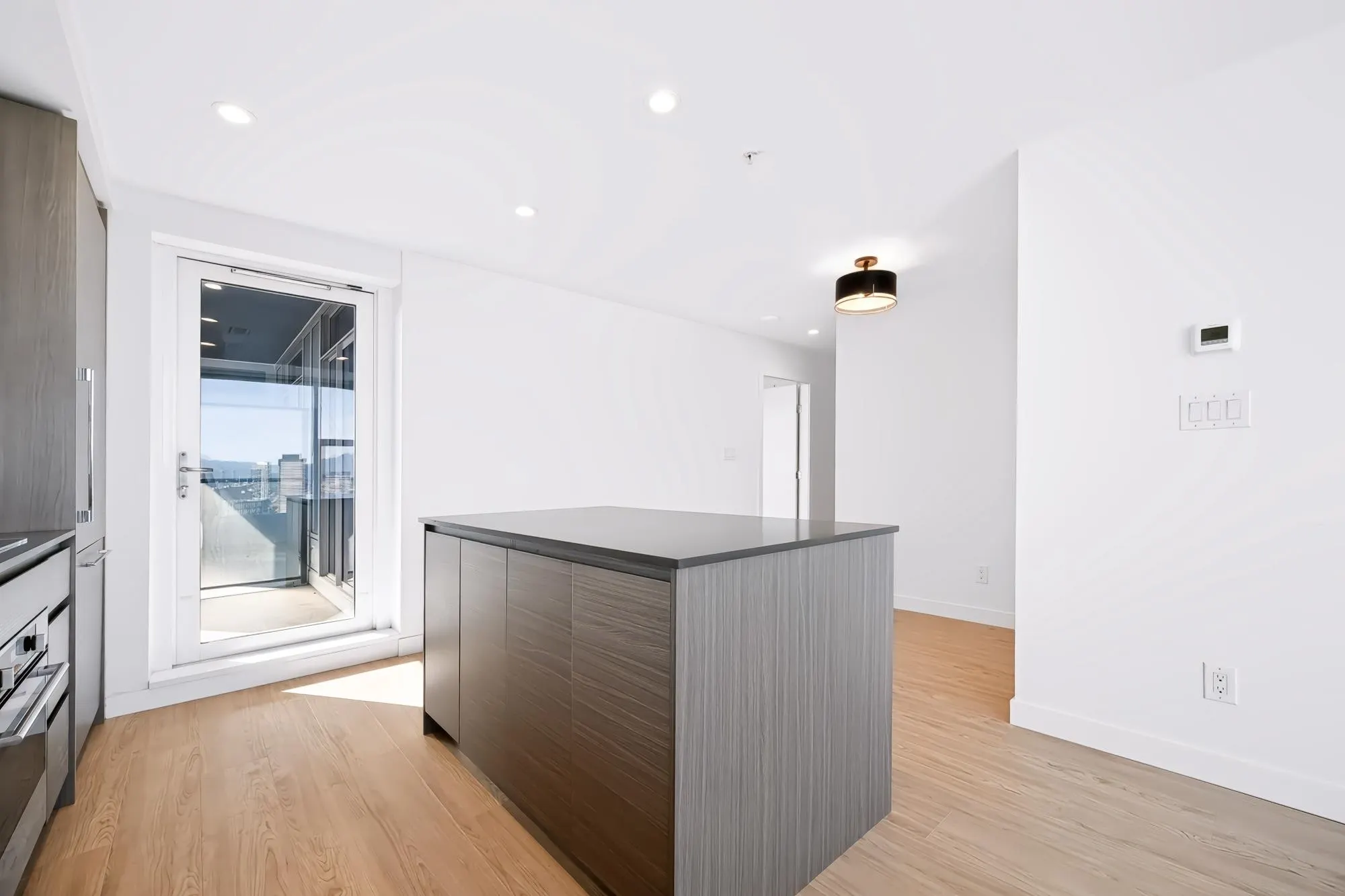 13615 Fraser Highway #3908