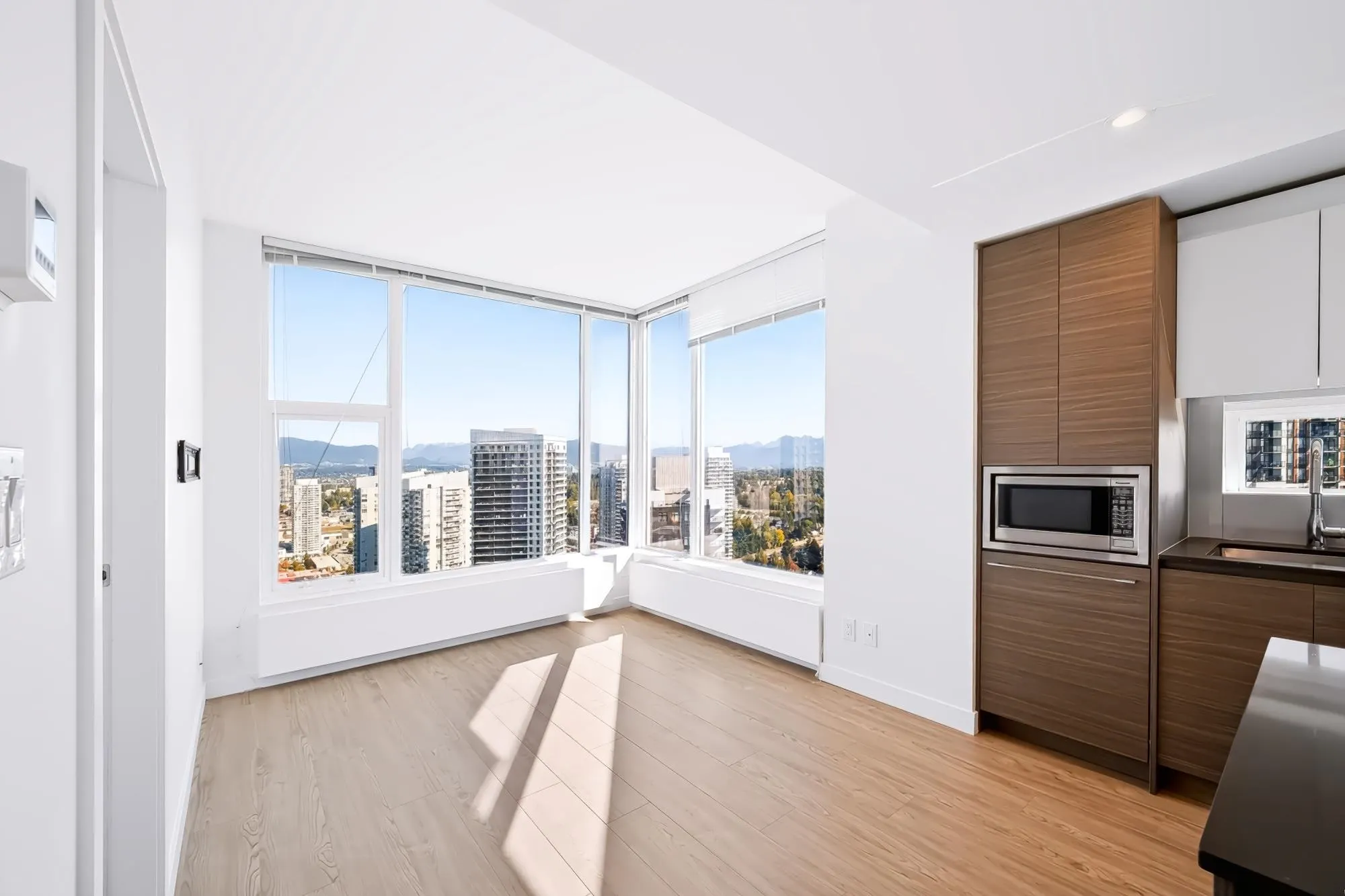 13615 Fraser Highway #3908