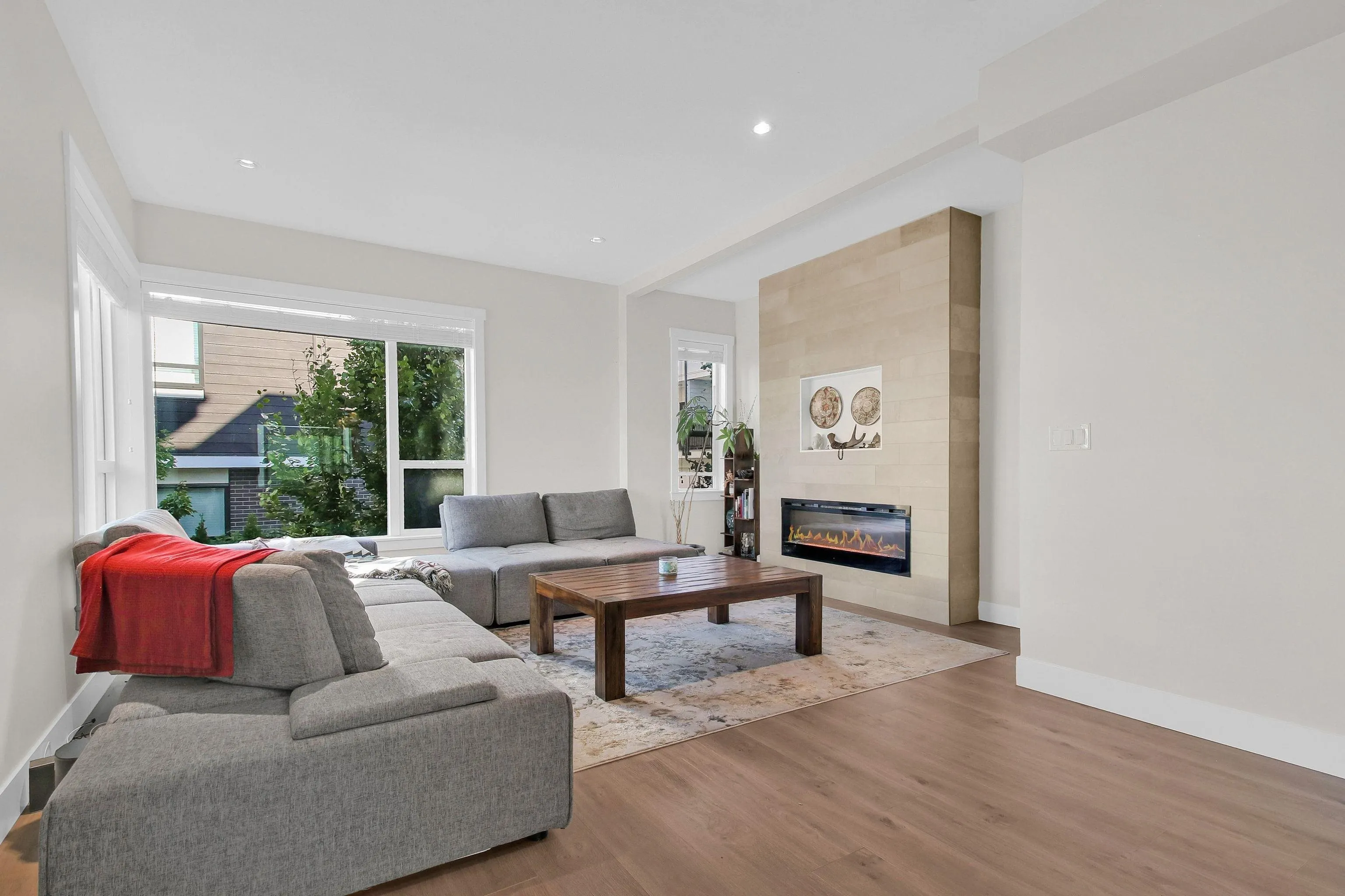 16336 23a Avenue #88
