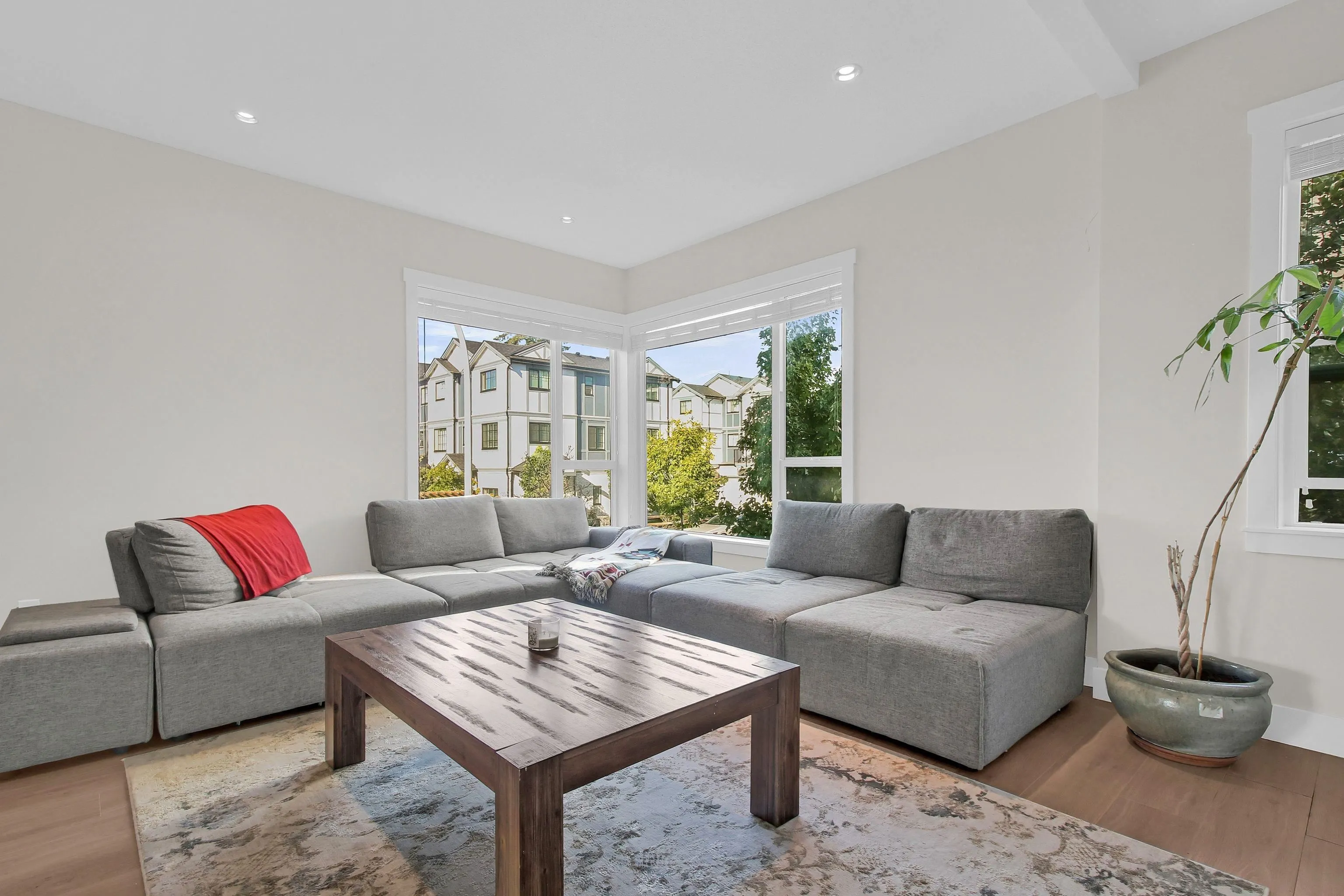 16336 23a Avenue #88