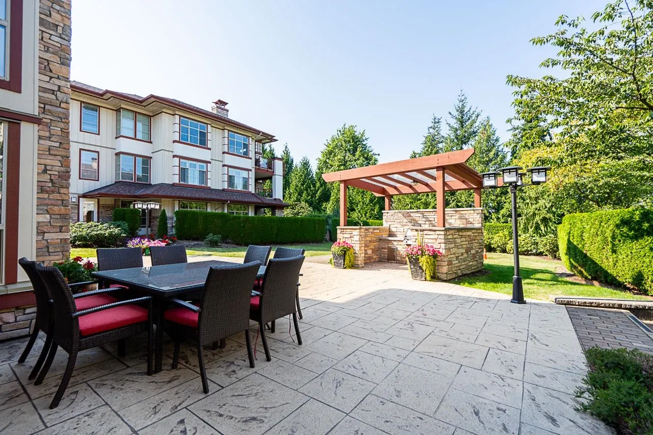 16469 64 Avenue #204