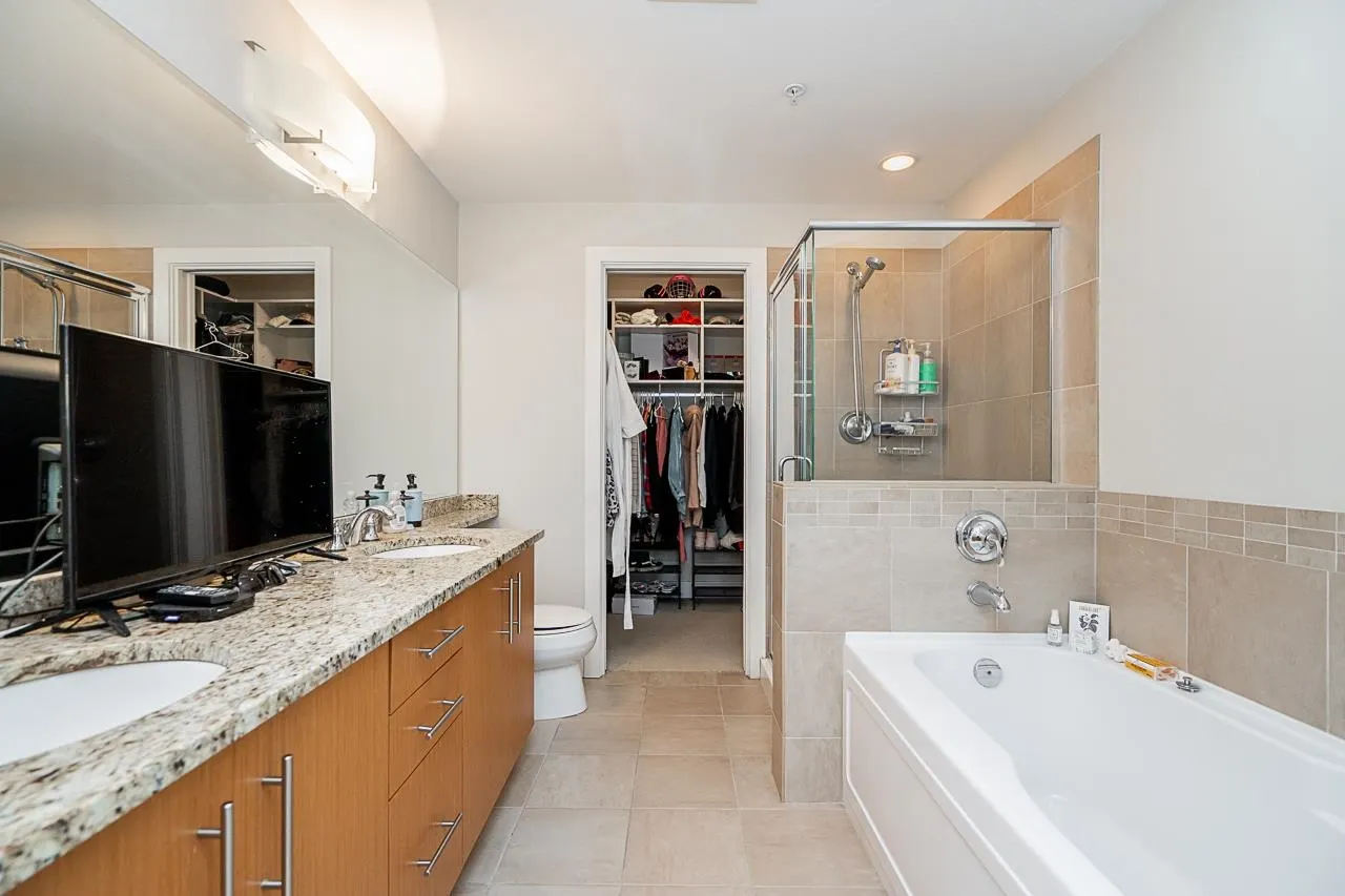 16469 64 Avenue #204
