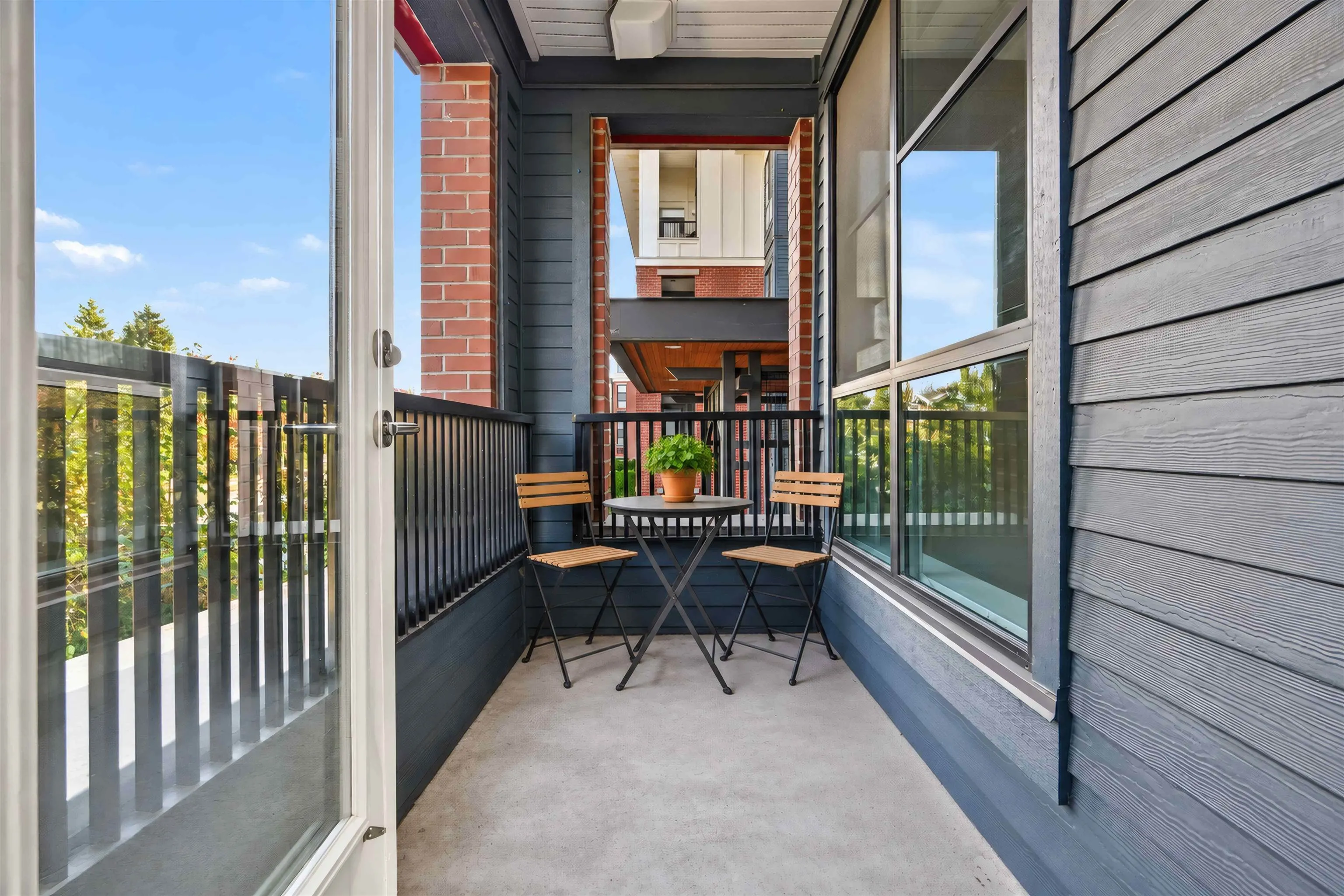 15138 34 Avenue #216