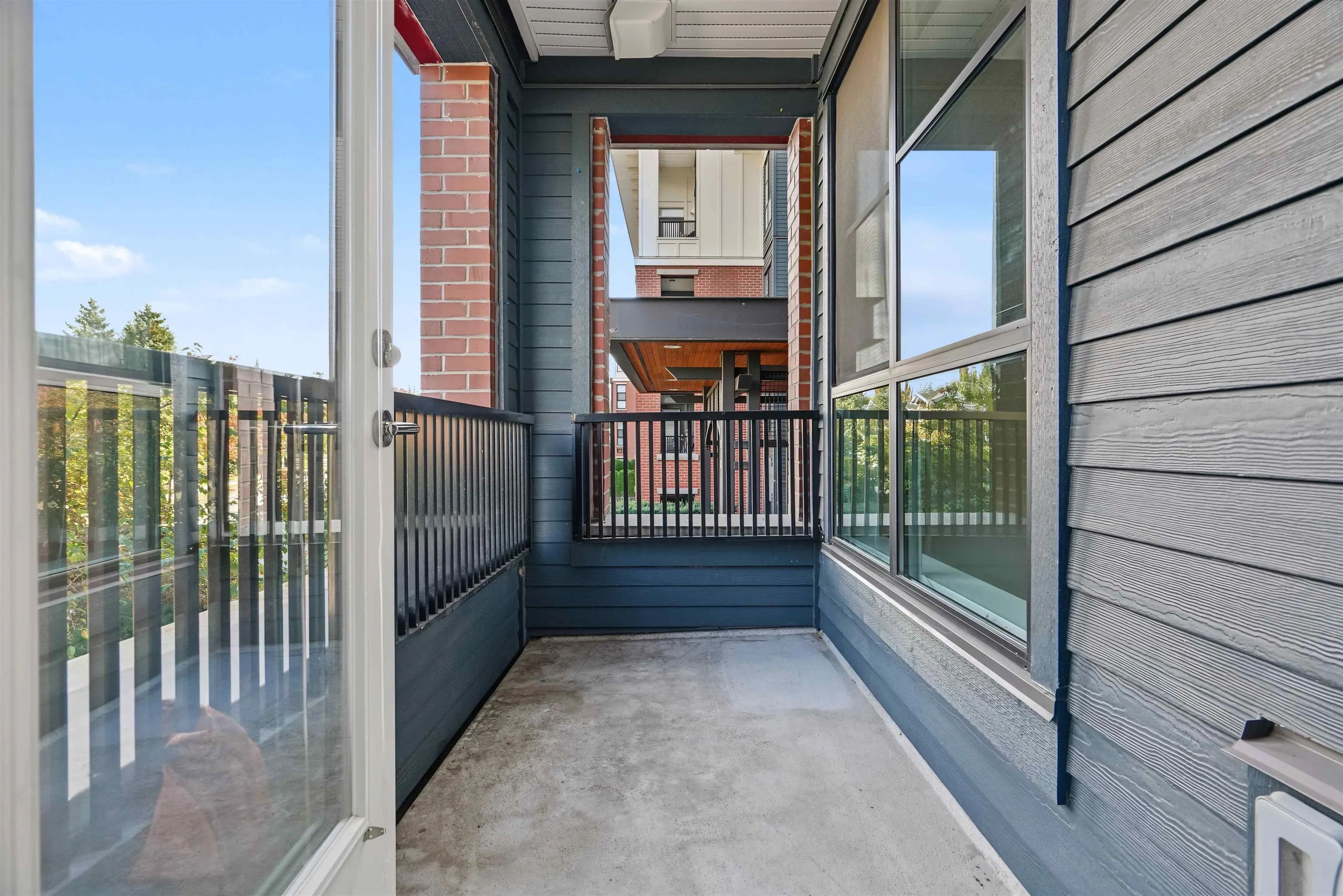 15138 34 Avenue #216