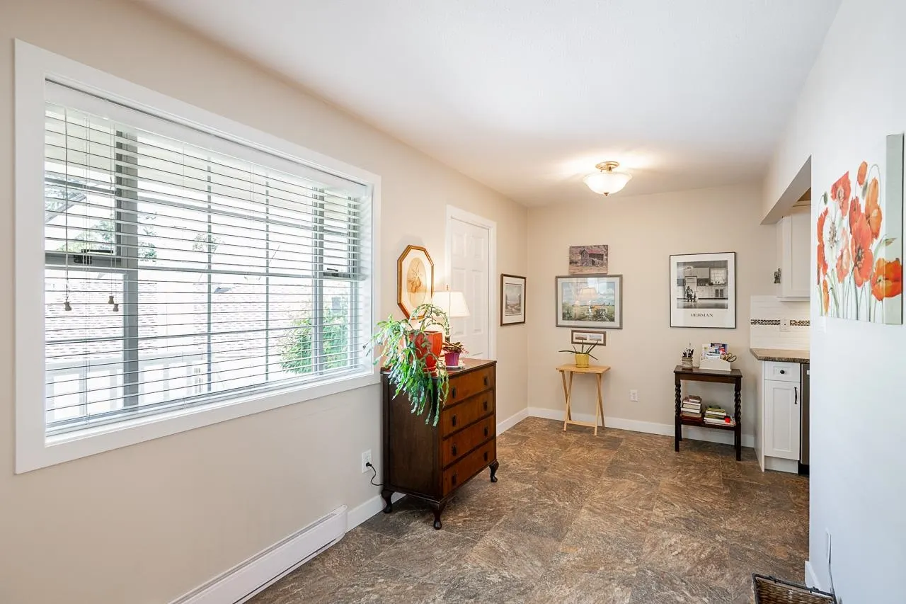 9109 154 Street #206