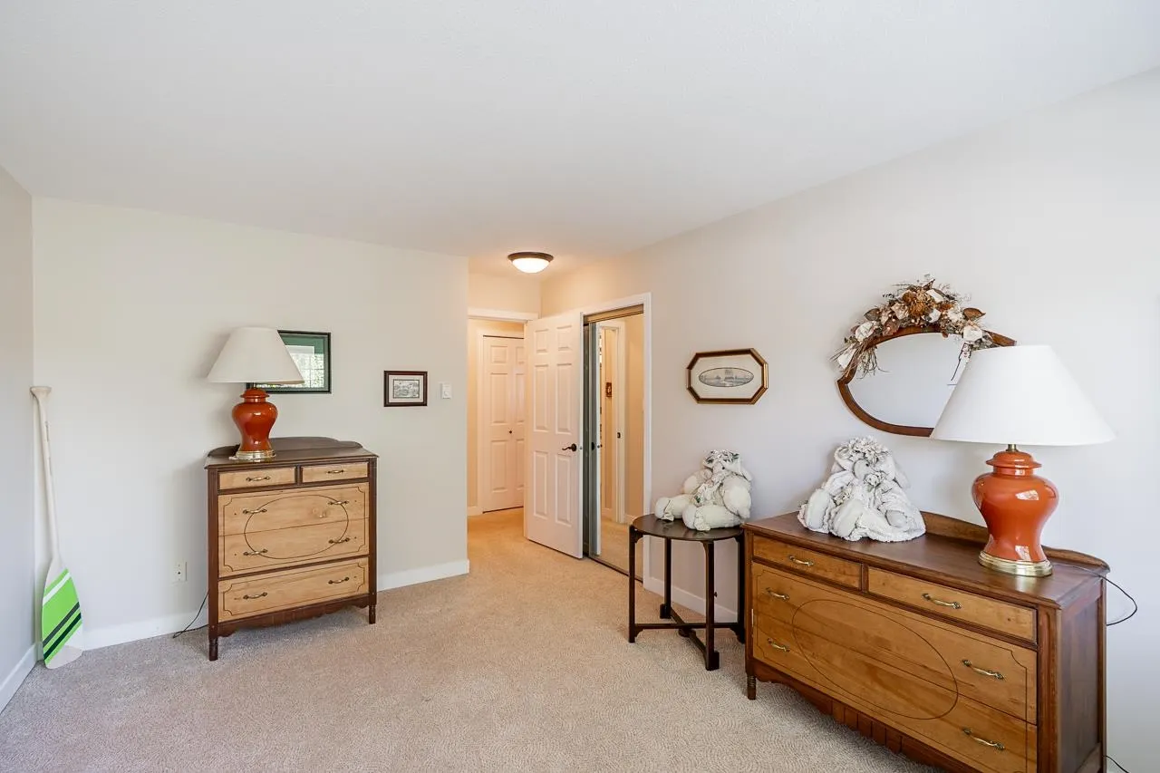9109 154 Street #206