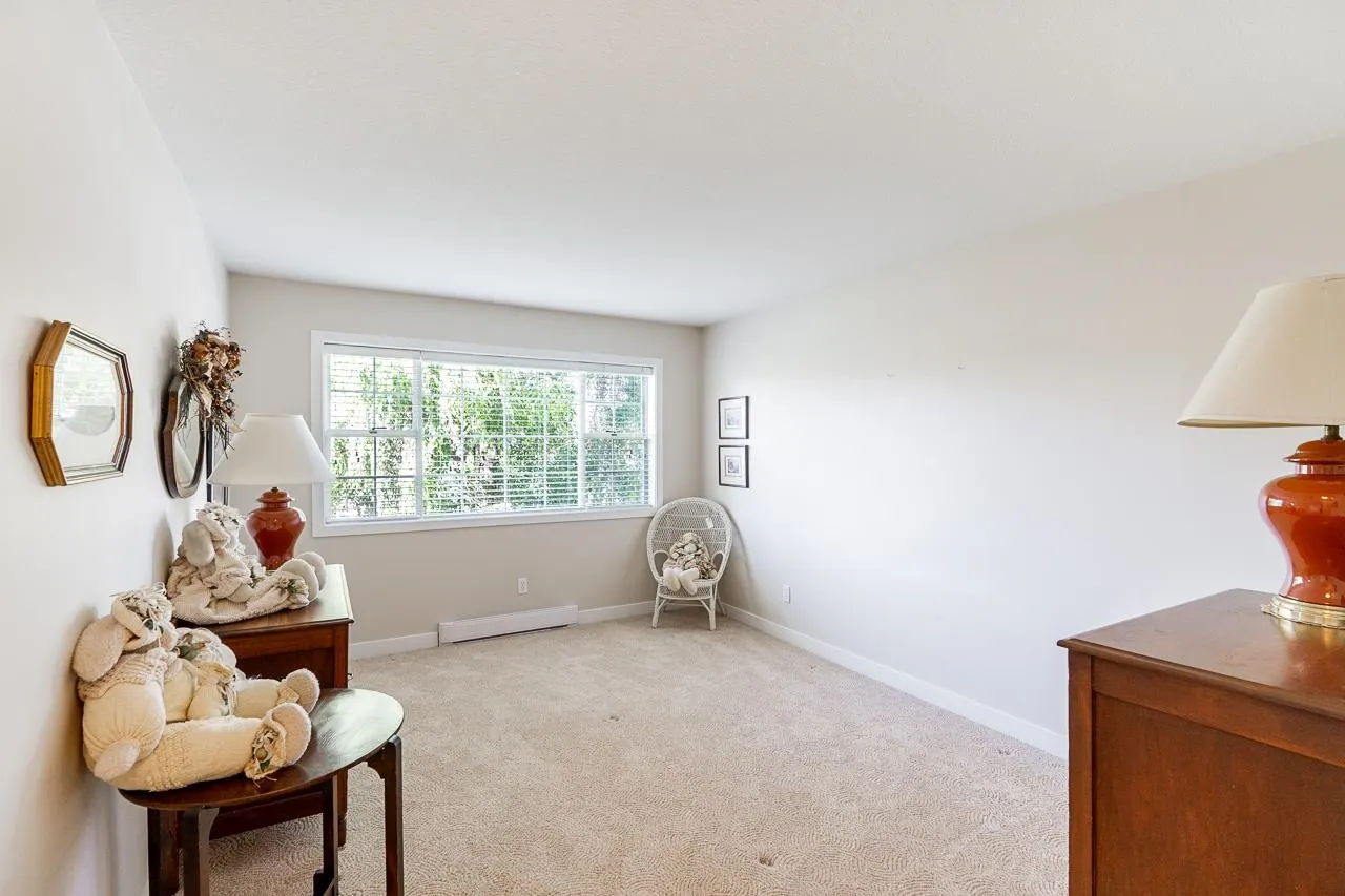 9109 154 Street #206