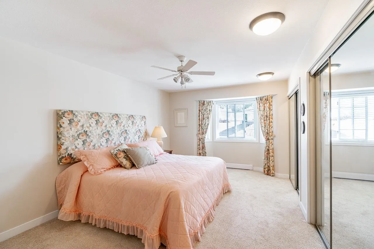 9109 154 Street #206