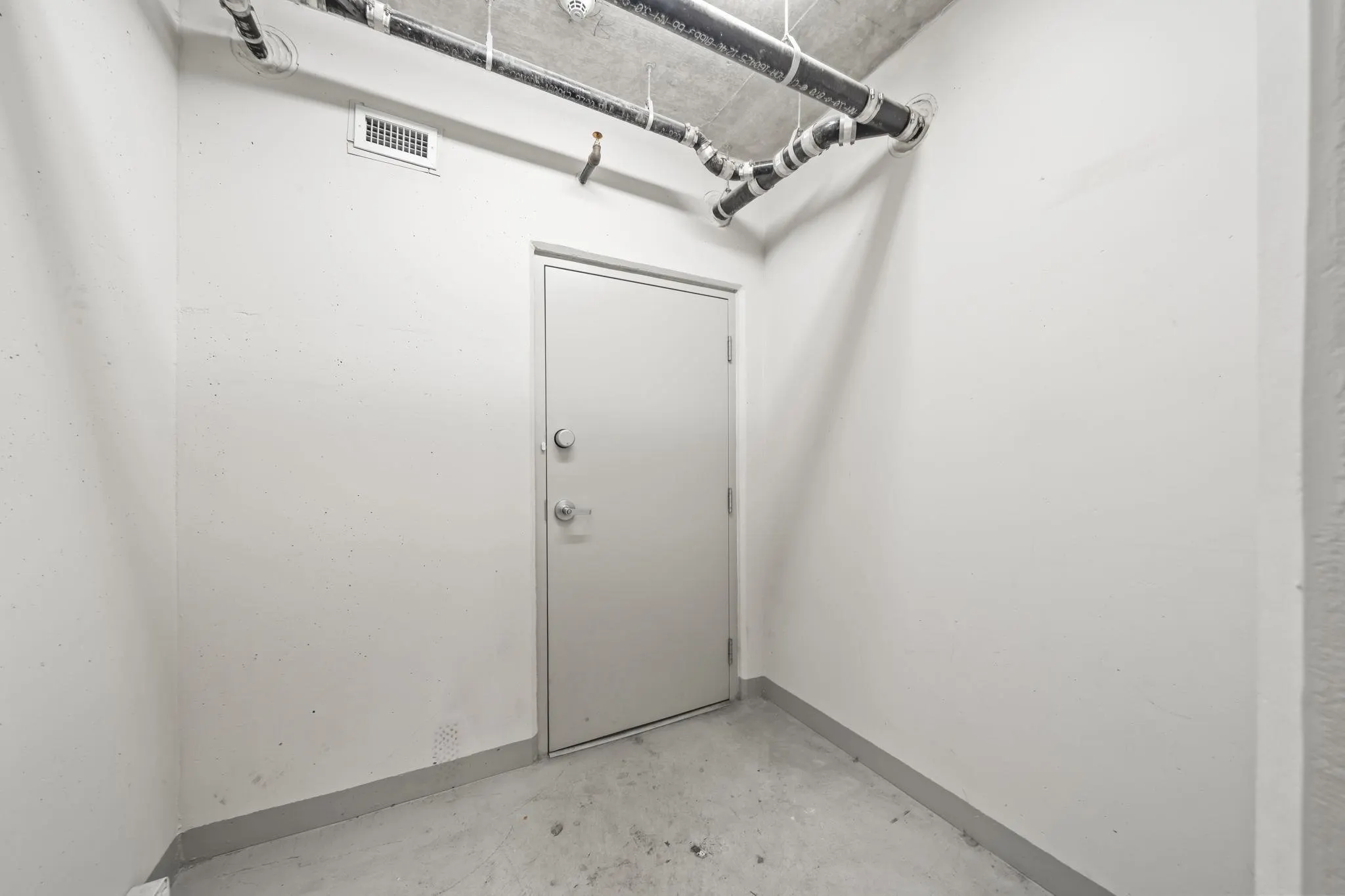 2378 Alpha Avenue #105