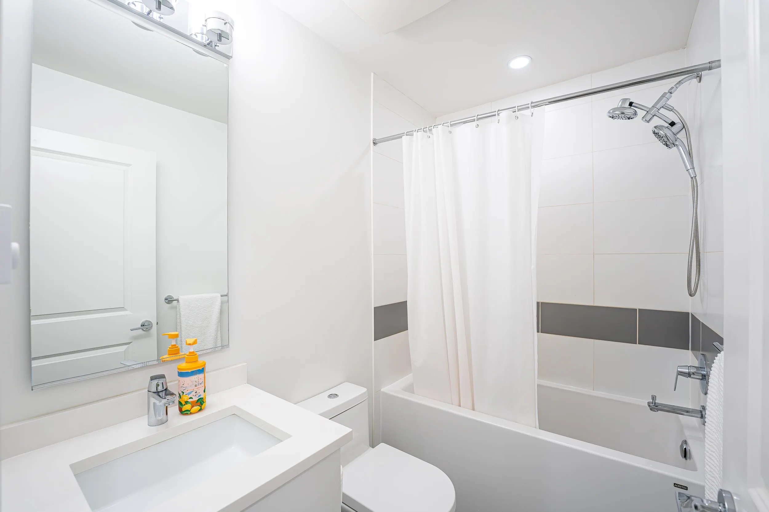 20857 77a Avenue #36