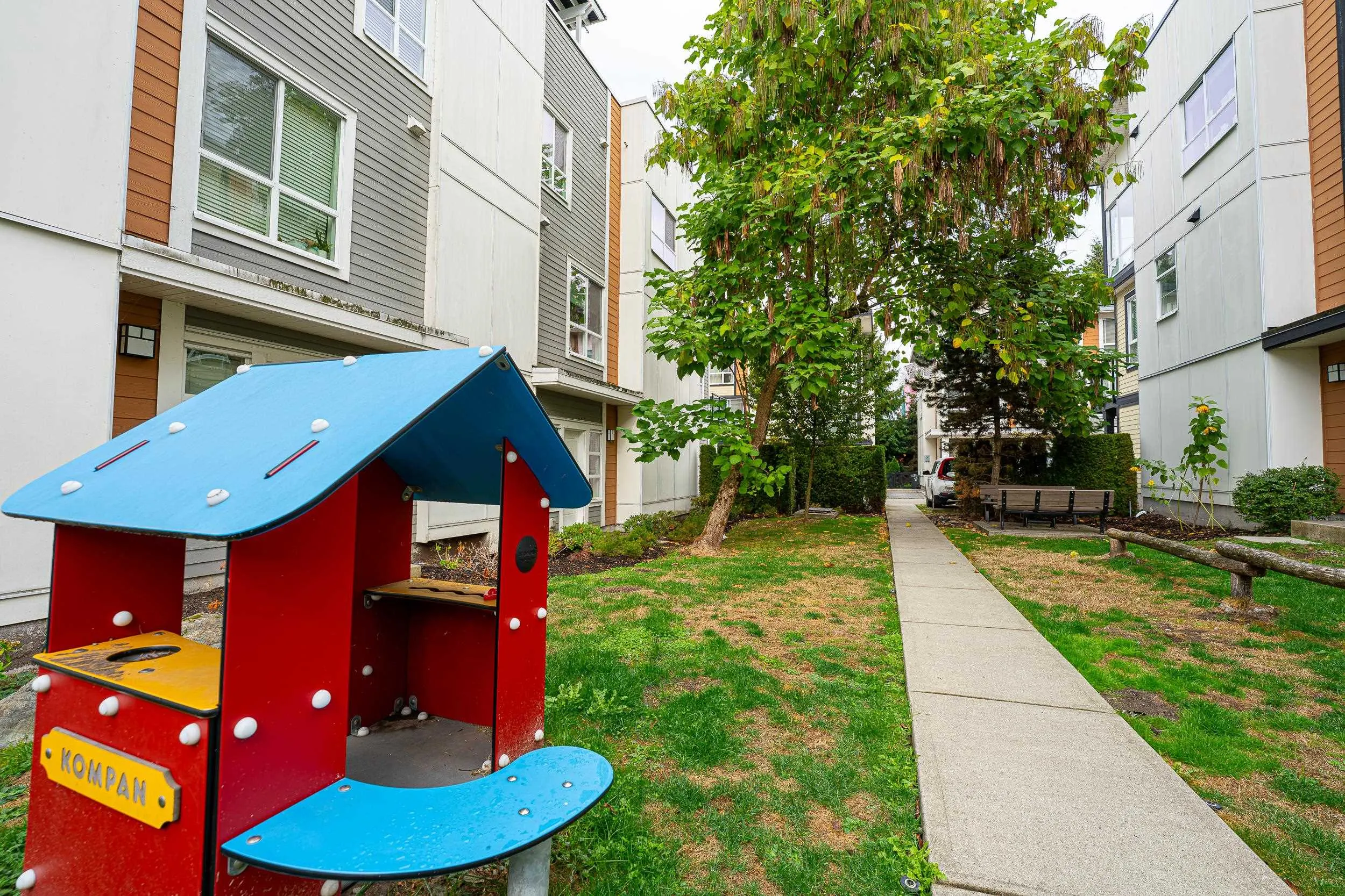 20857 77a Avenue #36