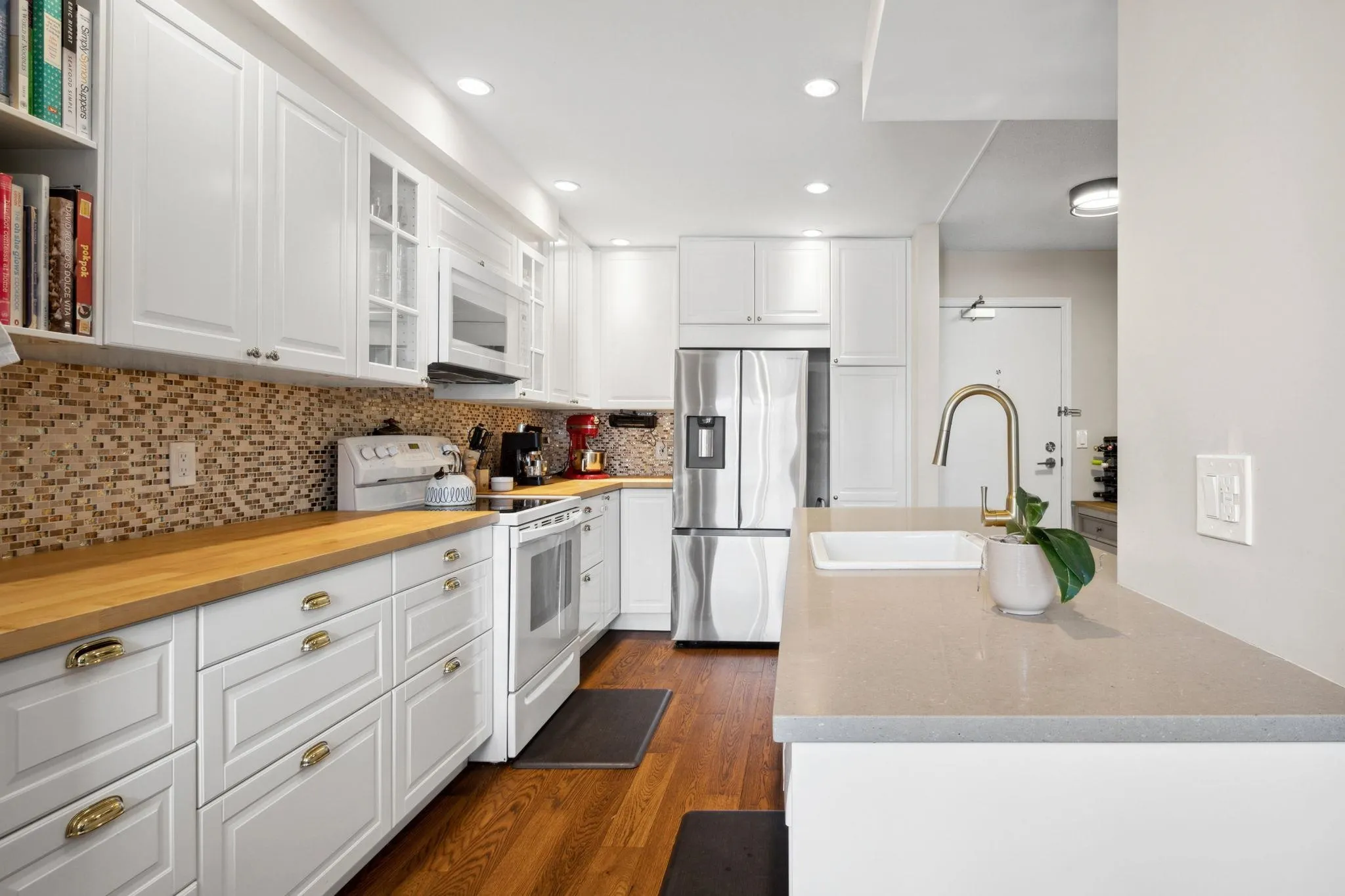 4925 Elliott Street #10