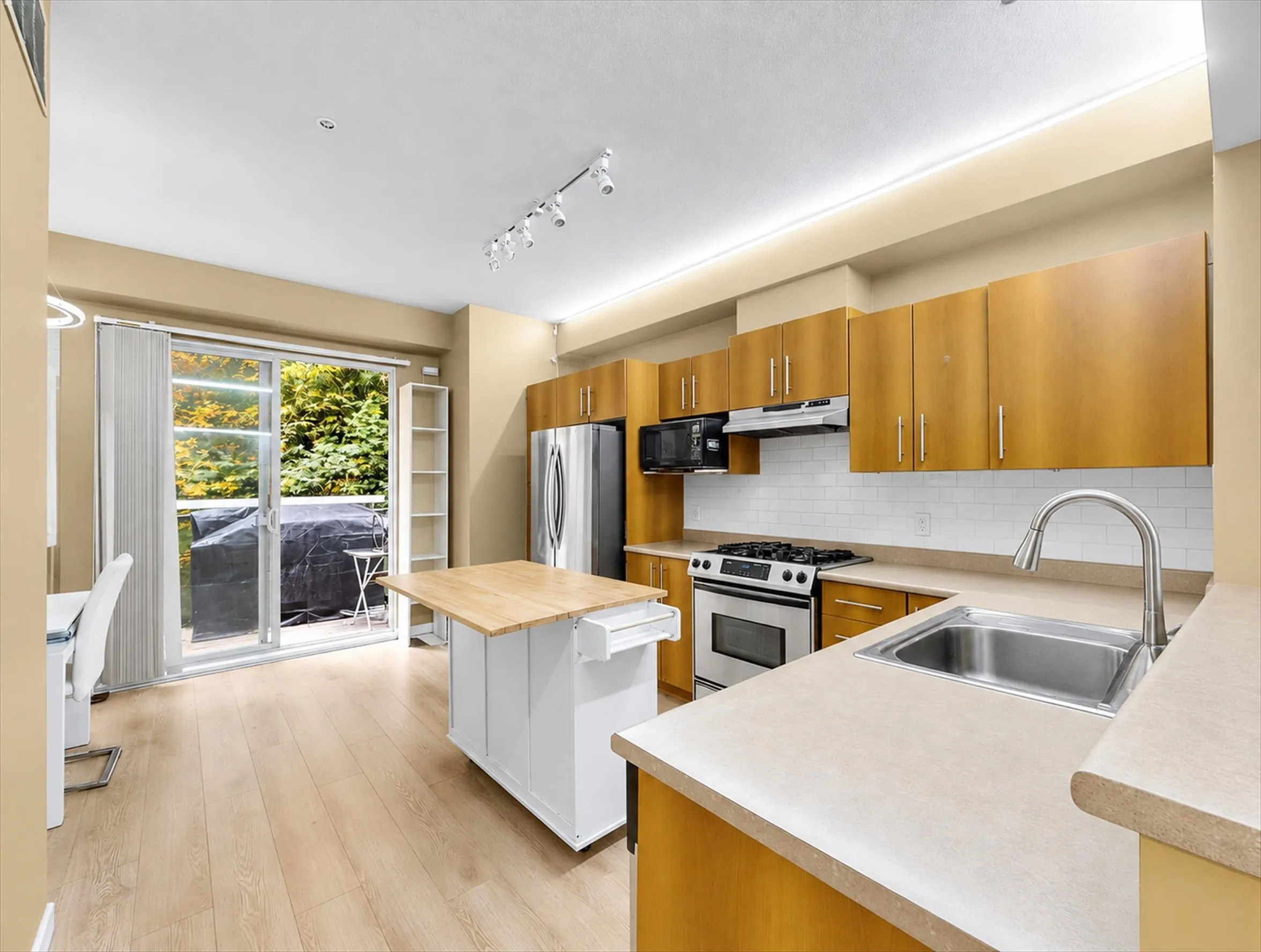 9229 University Crescent #26