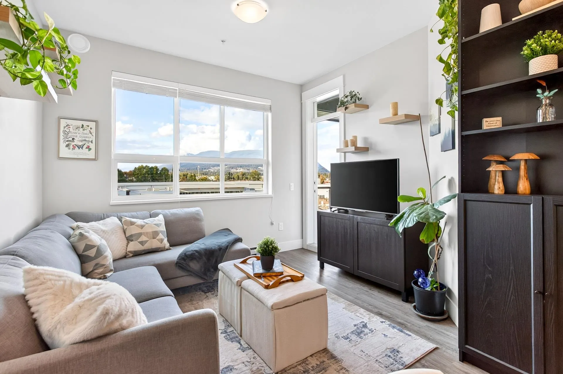 2180 Kelly Avenue #4503