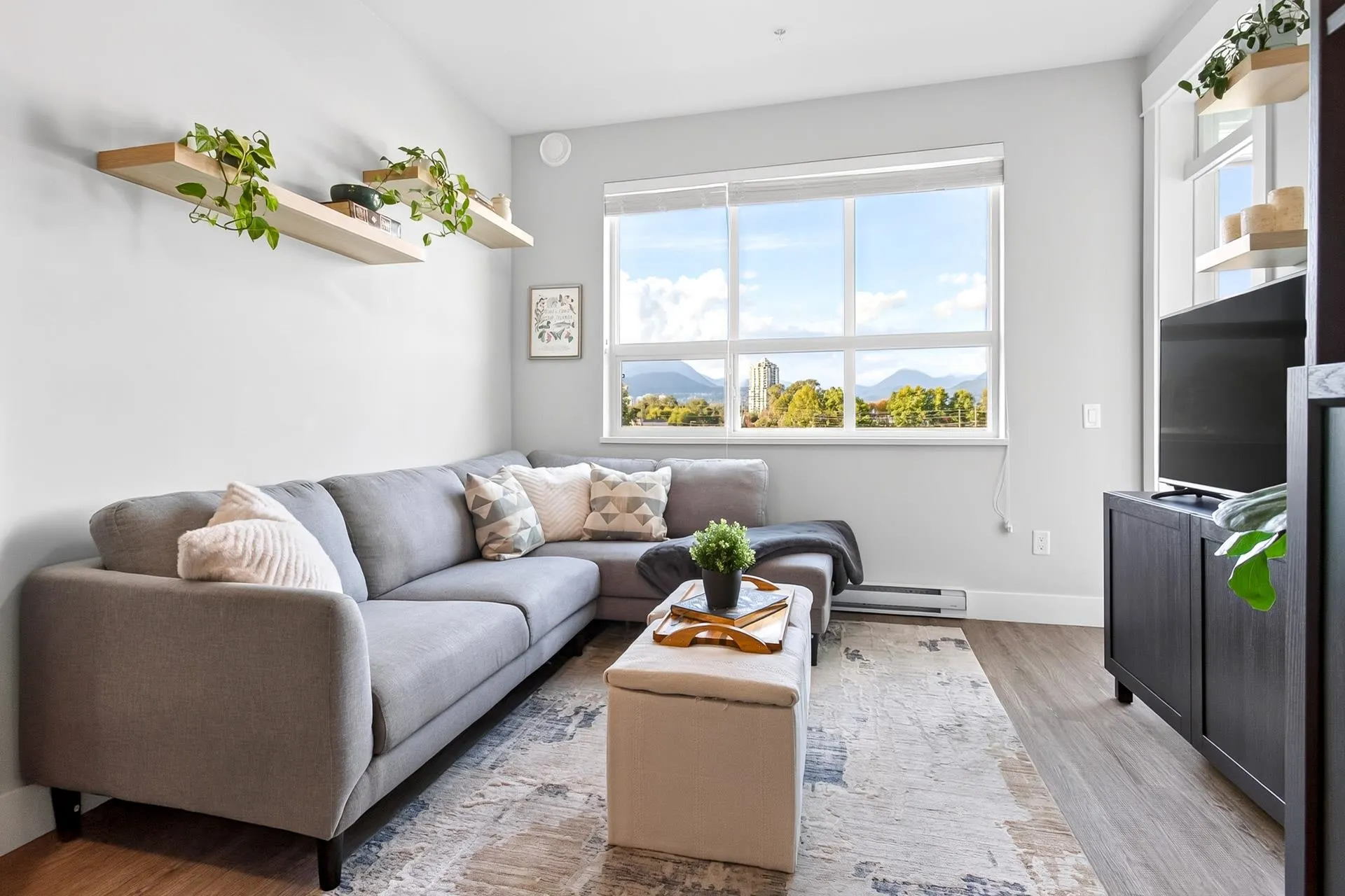 2180 Kelly Avenue #4503