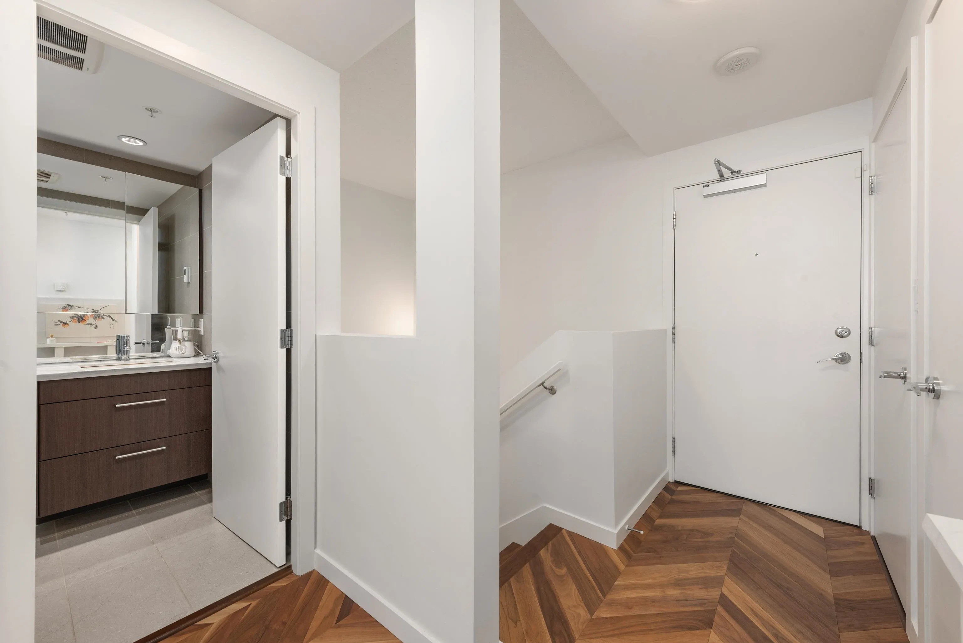 108 W 1st Avenue #253