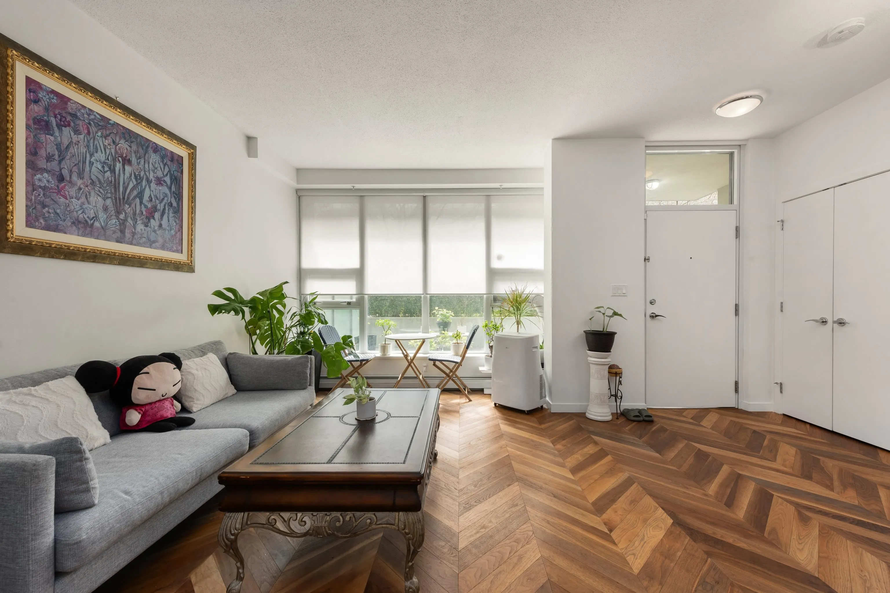 108 W 1st Avenue #253