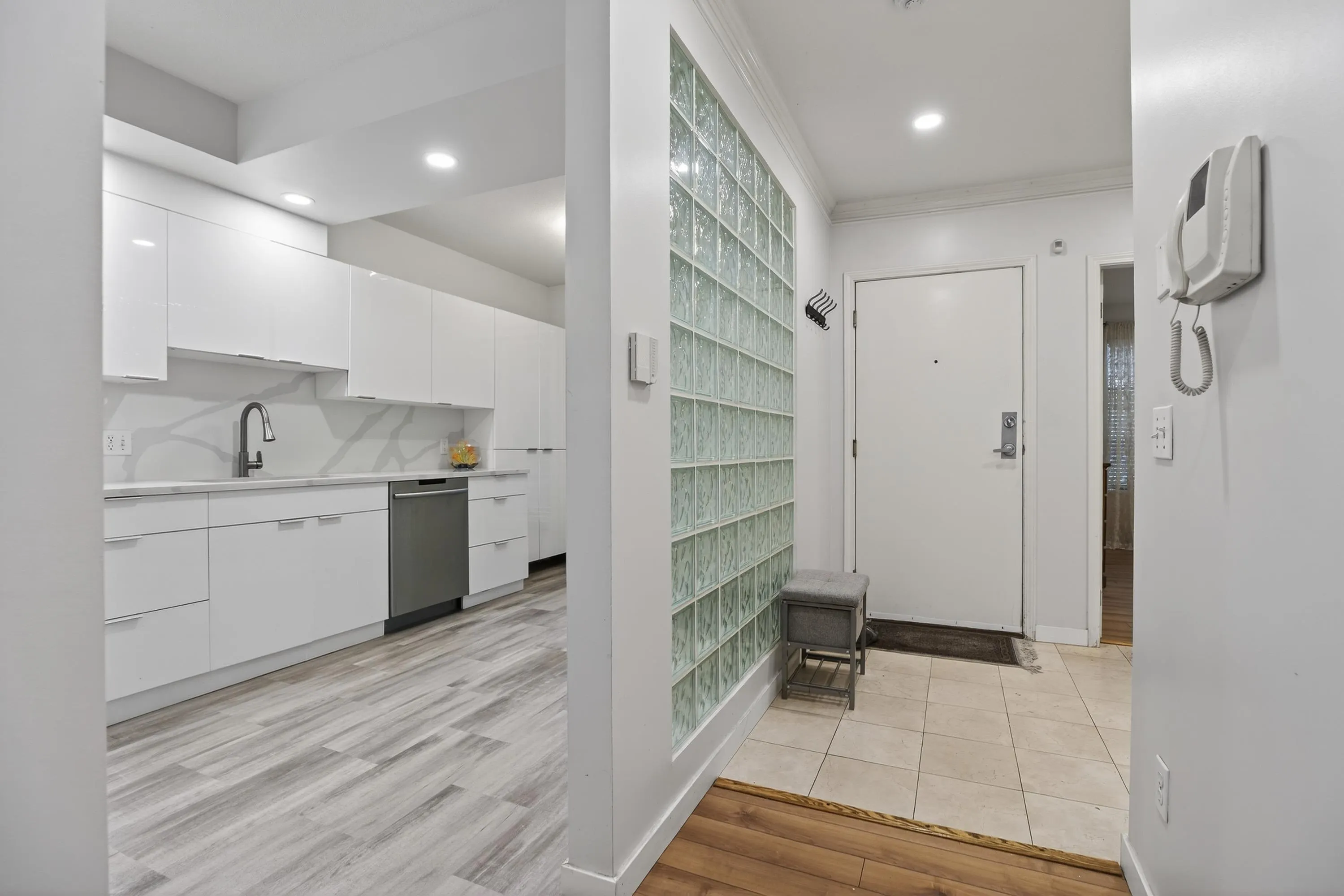 3151 Woodbine Drive #205