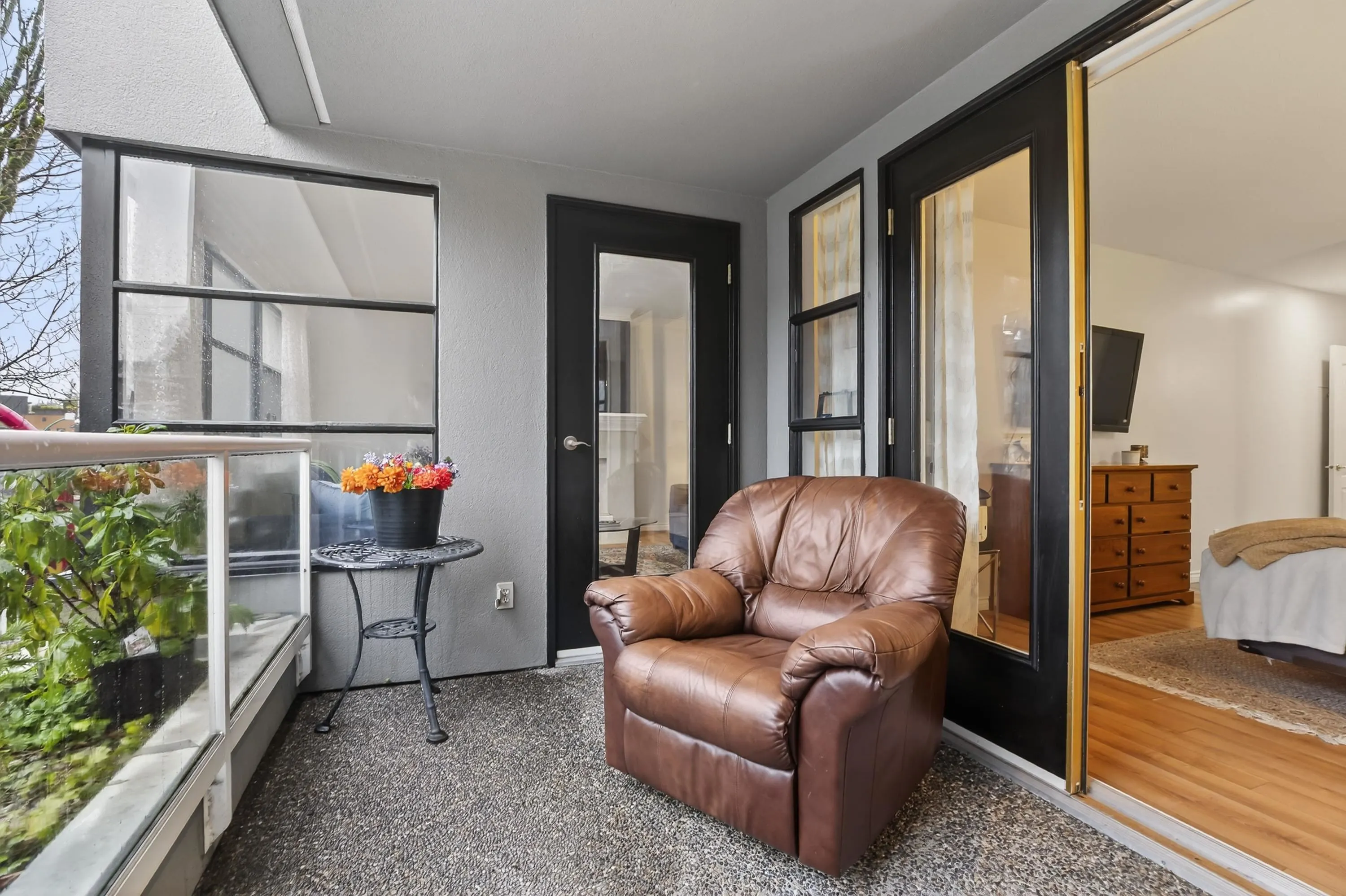 3151 Woodbine Drive #205