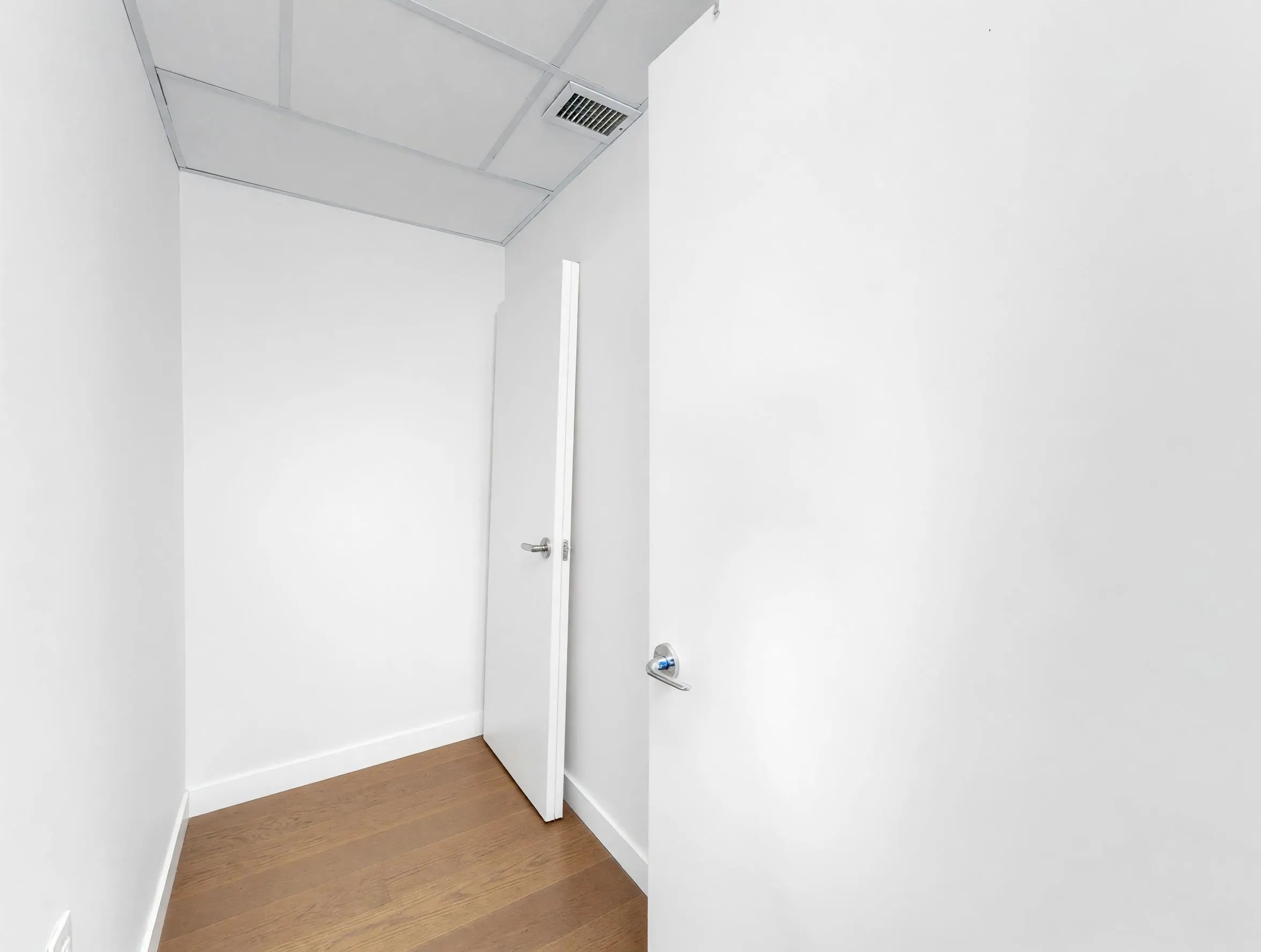 5168 Cambie Street #314
