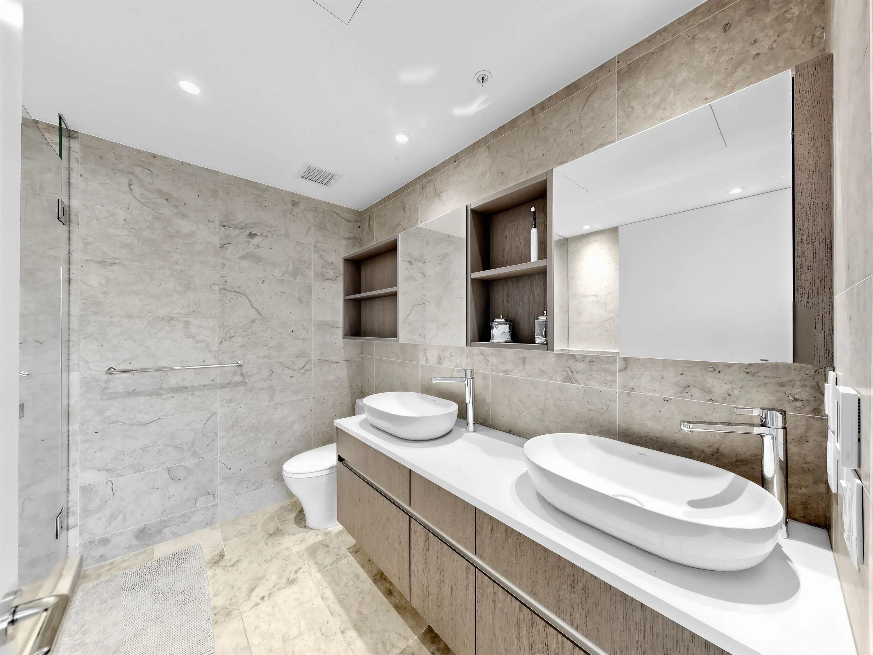 5168 Cambie Street #314