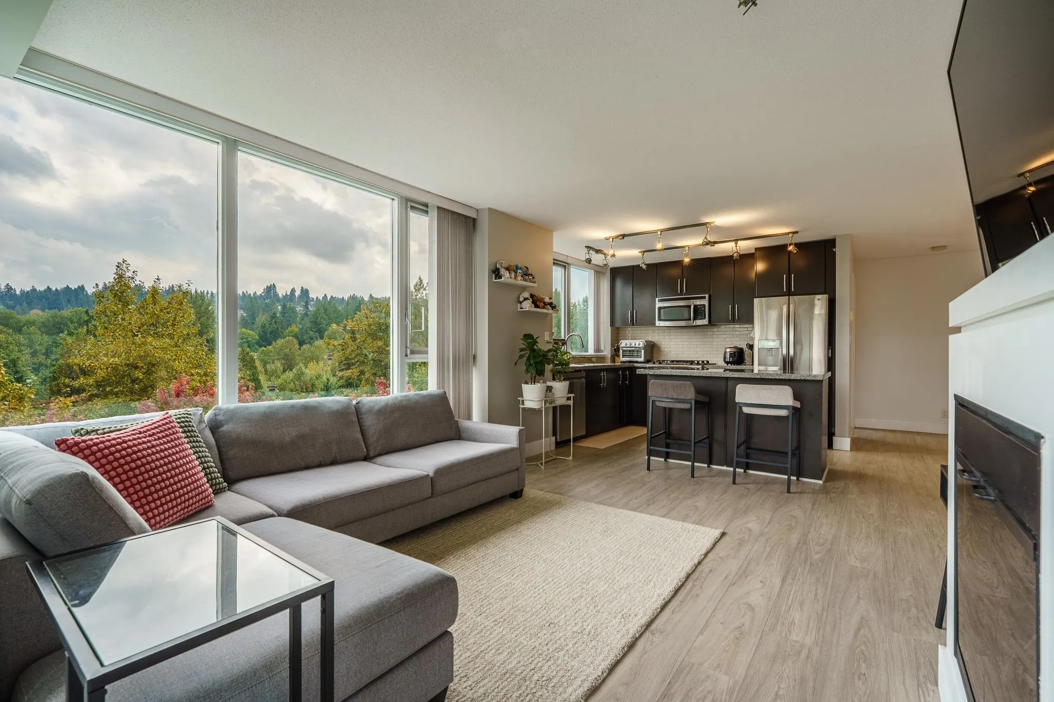 660 Nootka Way #1208