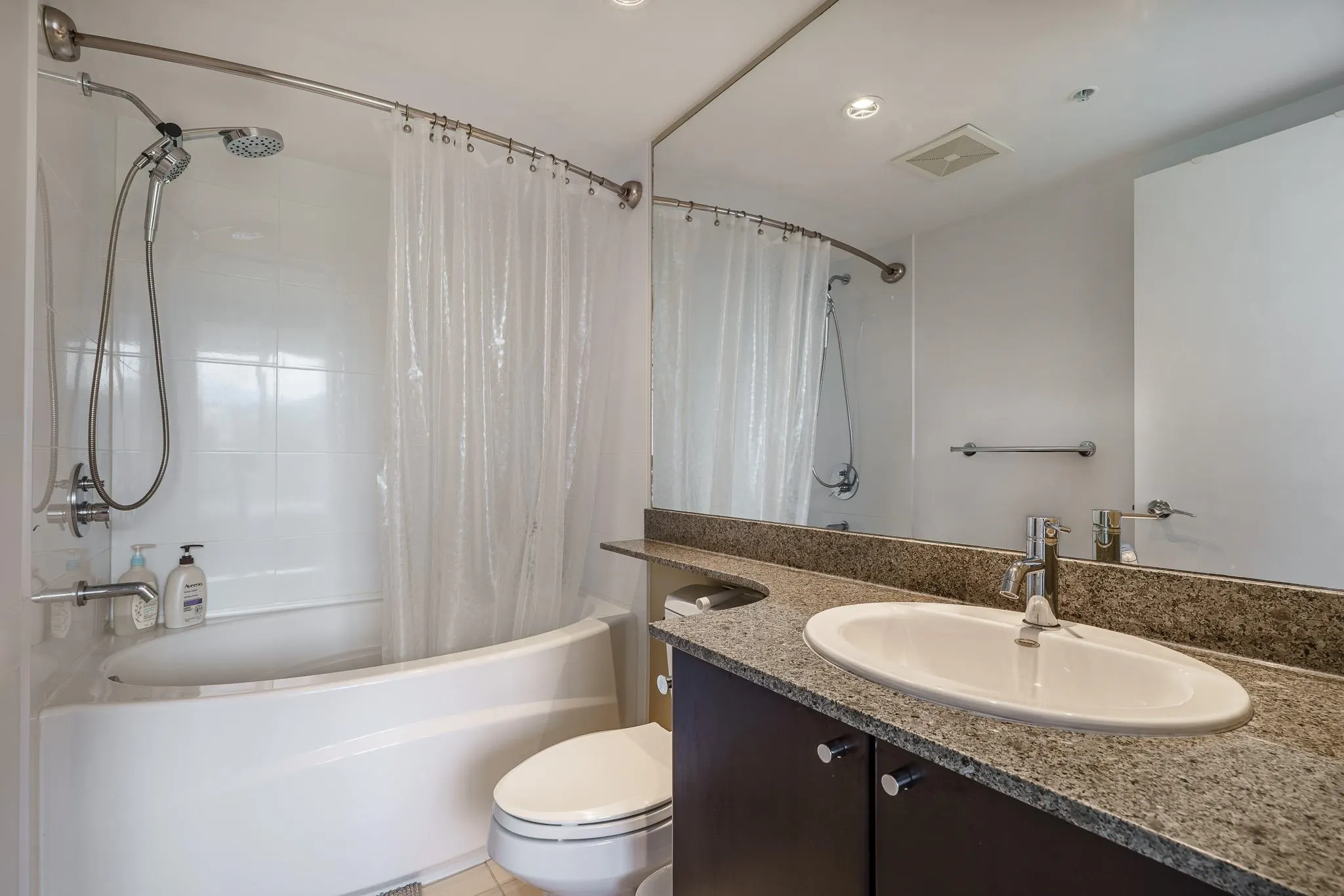 660 Nootka Way #1208