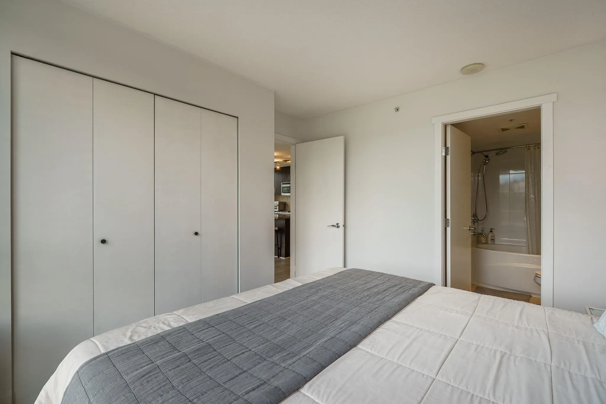 660 Nootka Way #1208