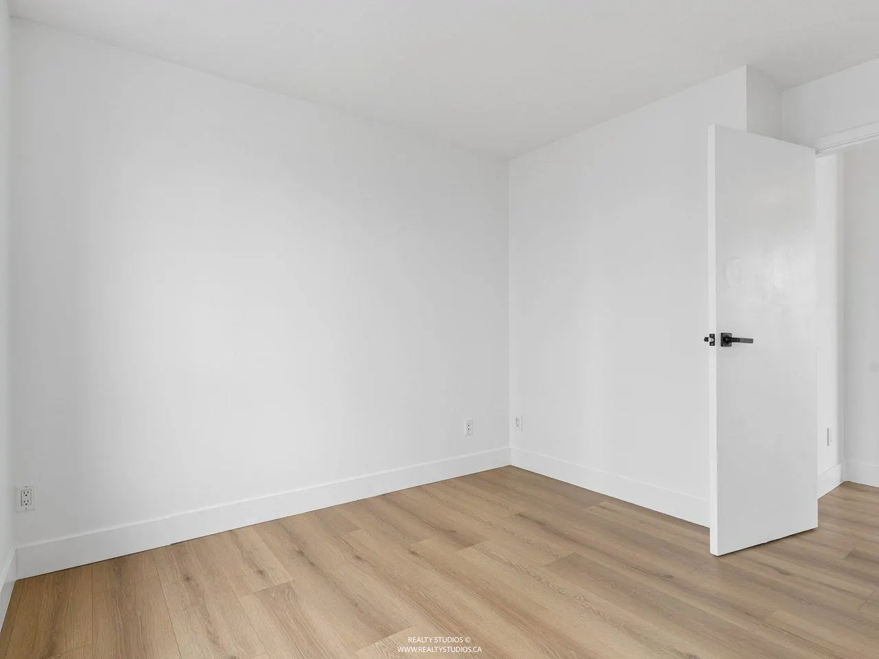 1495 Richards Street #2208