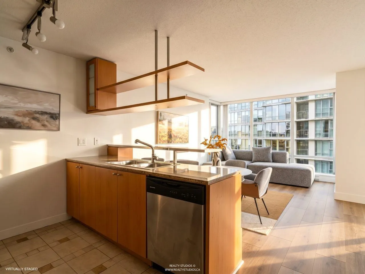 1495 Richards Street #2208
