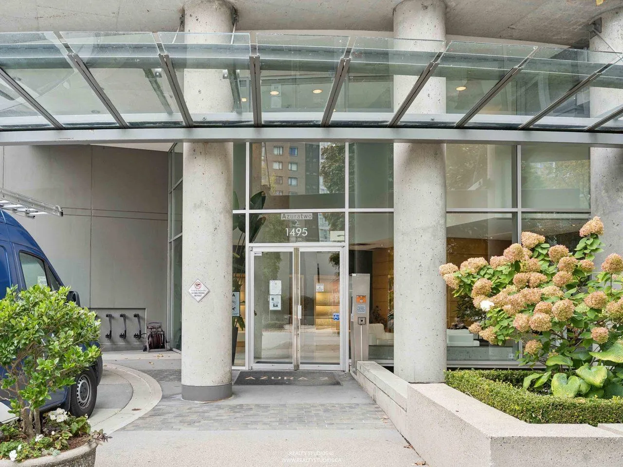 1495 Richards Street #2208