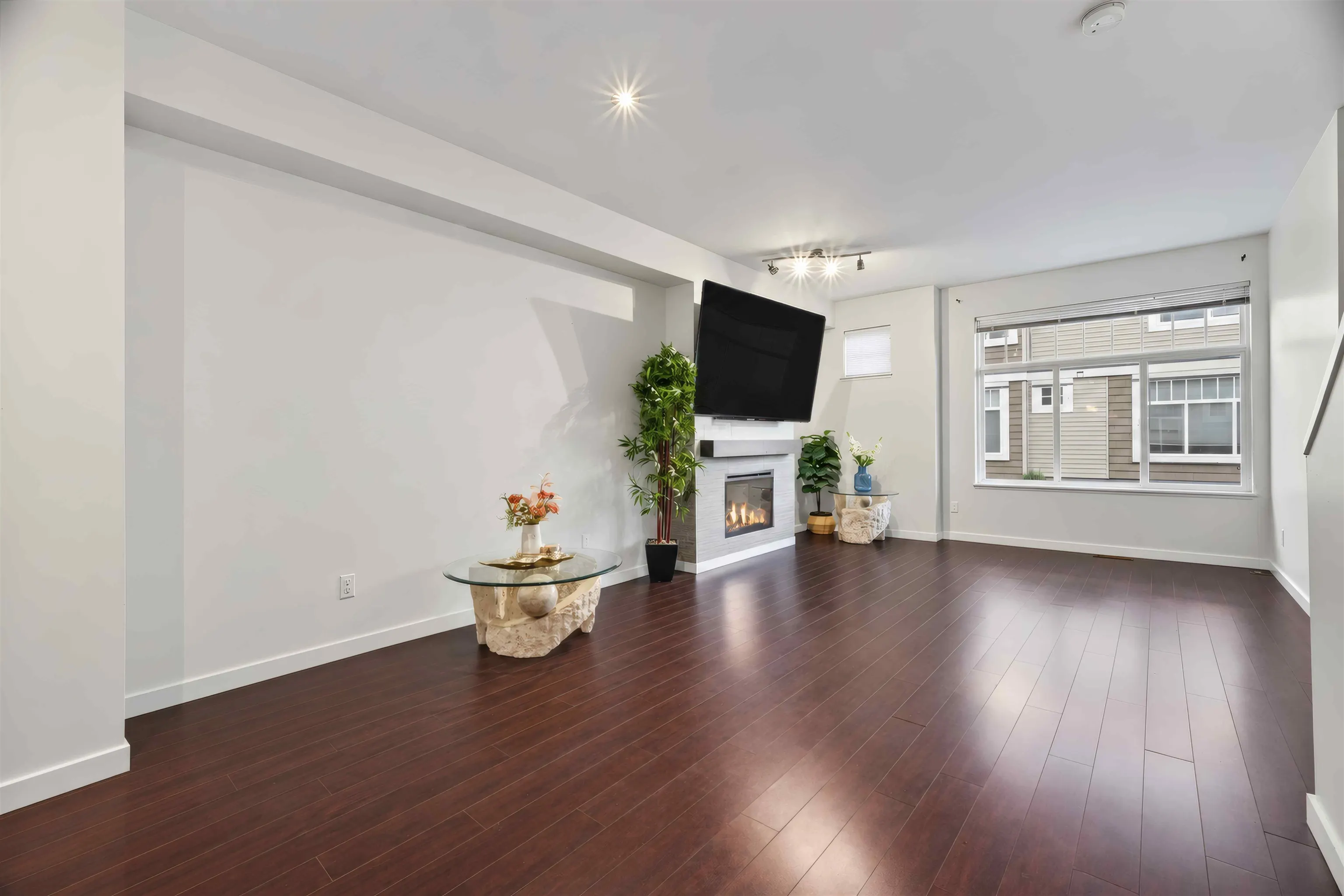 14356 63a Avenue #16