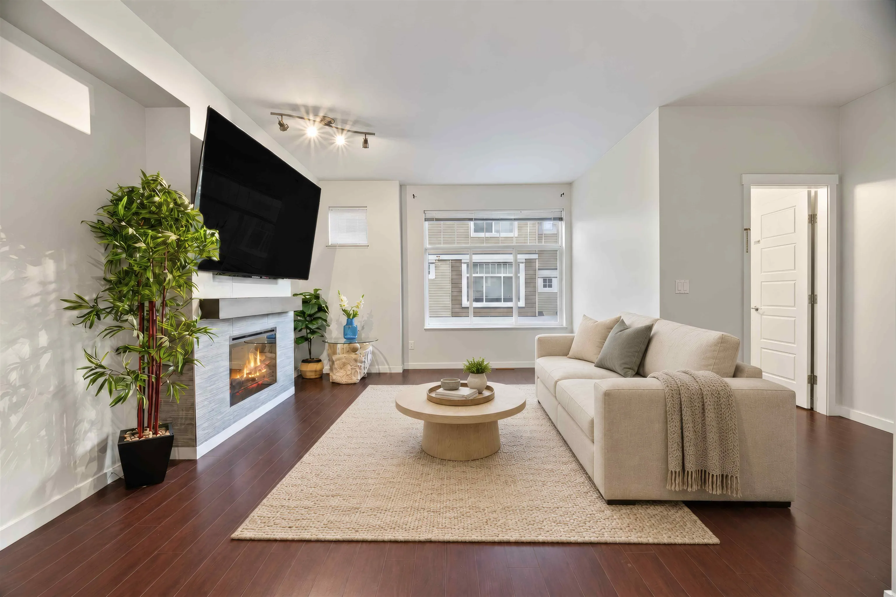 14356 63a Avenue #16